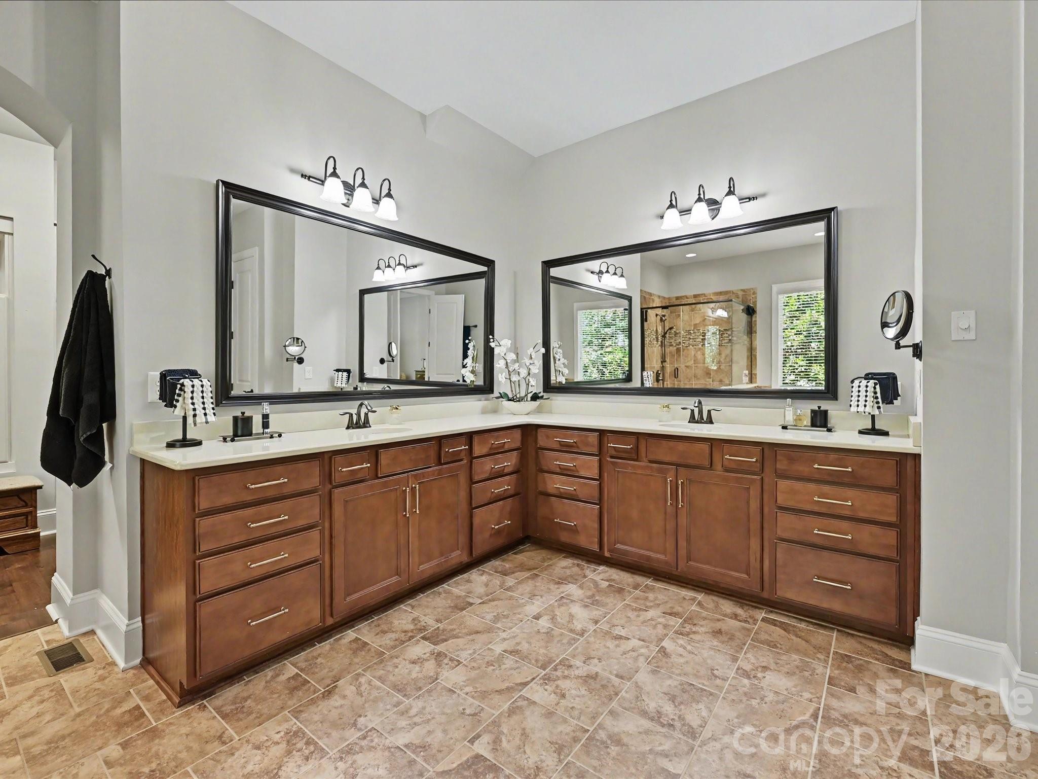1044 Wessington Manor Lane — Fort Mill