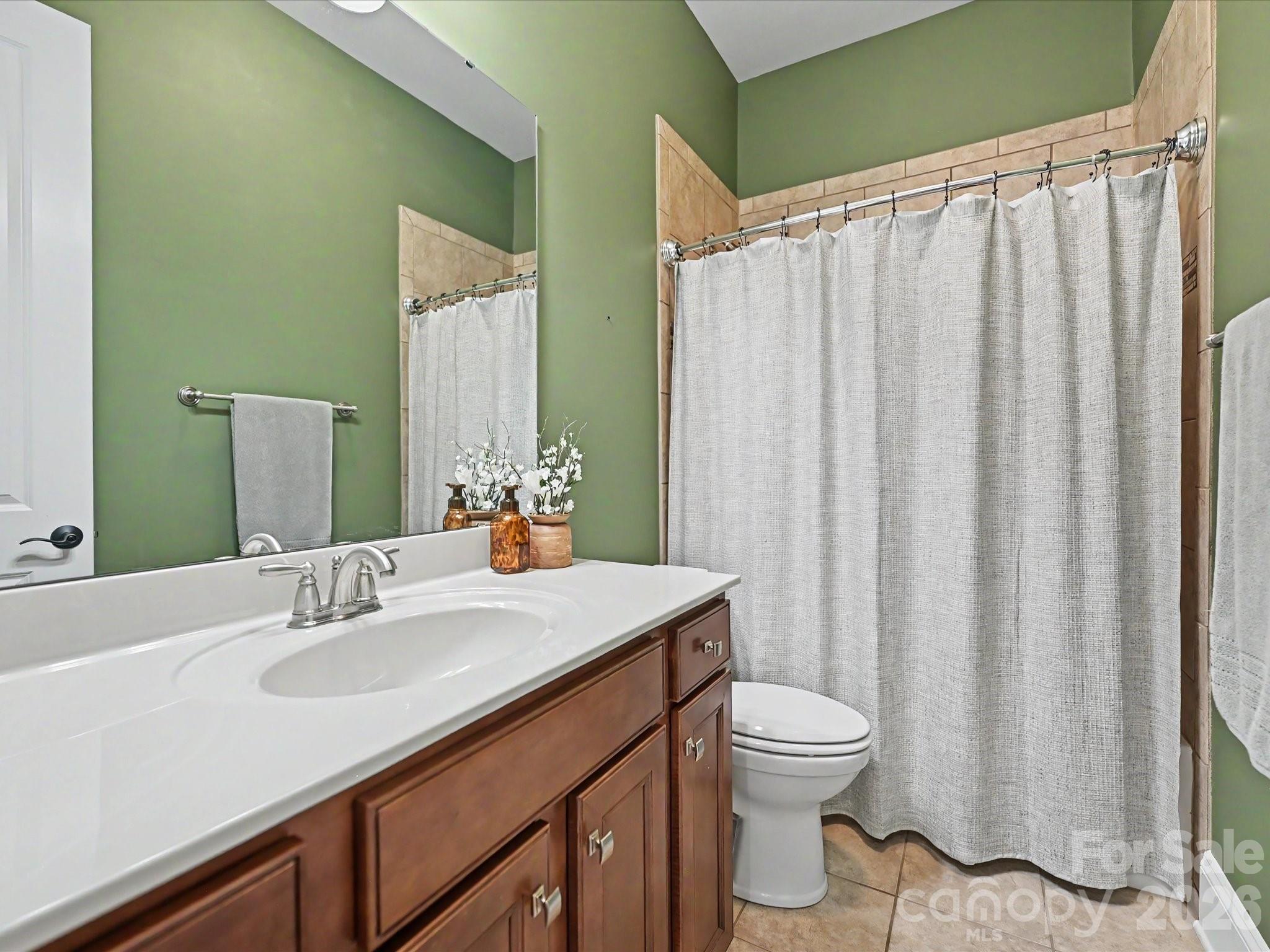 1044 Wessington Manor Lane — Fort Mill