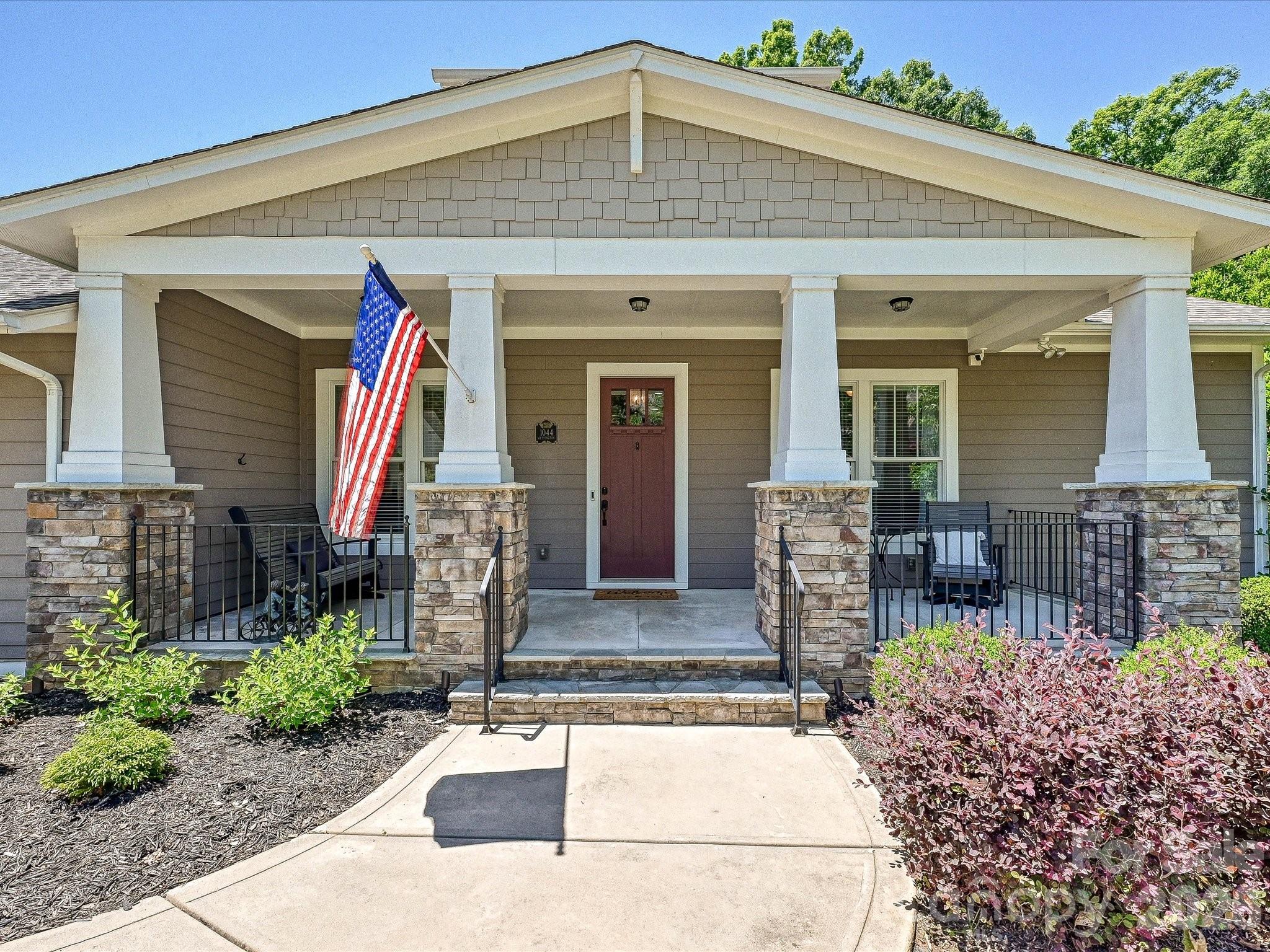 1044 Wessington Manor Lane — Fort Mill