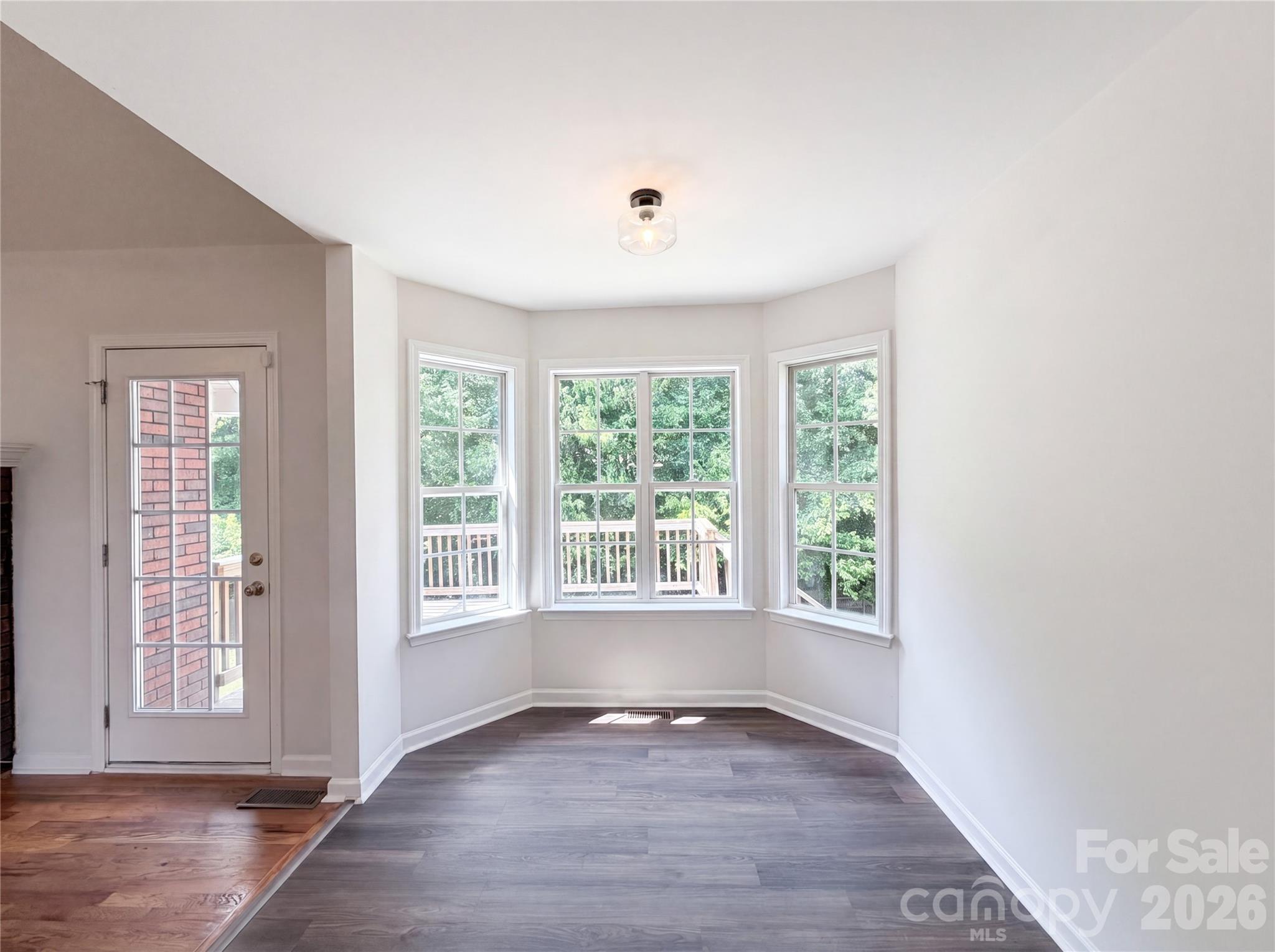 301 River Birch Circle — Mooresville