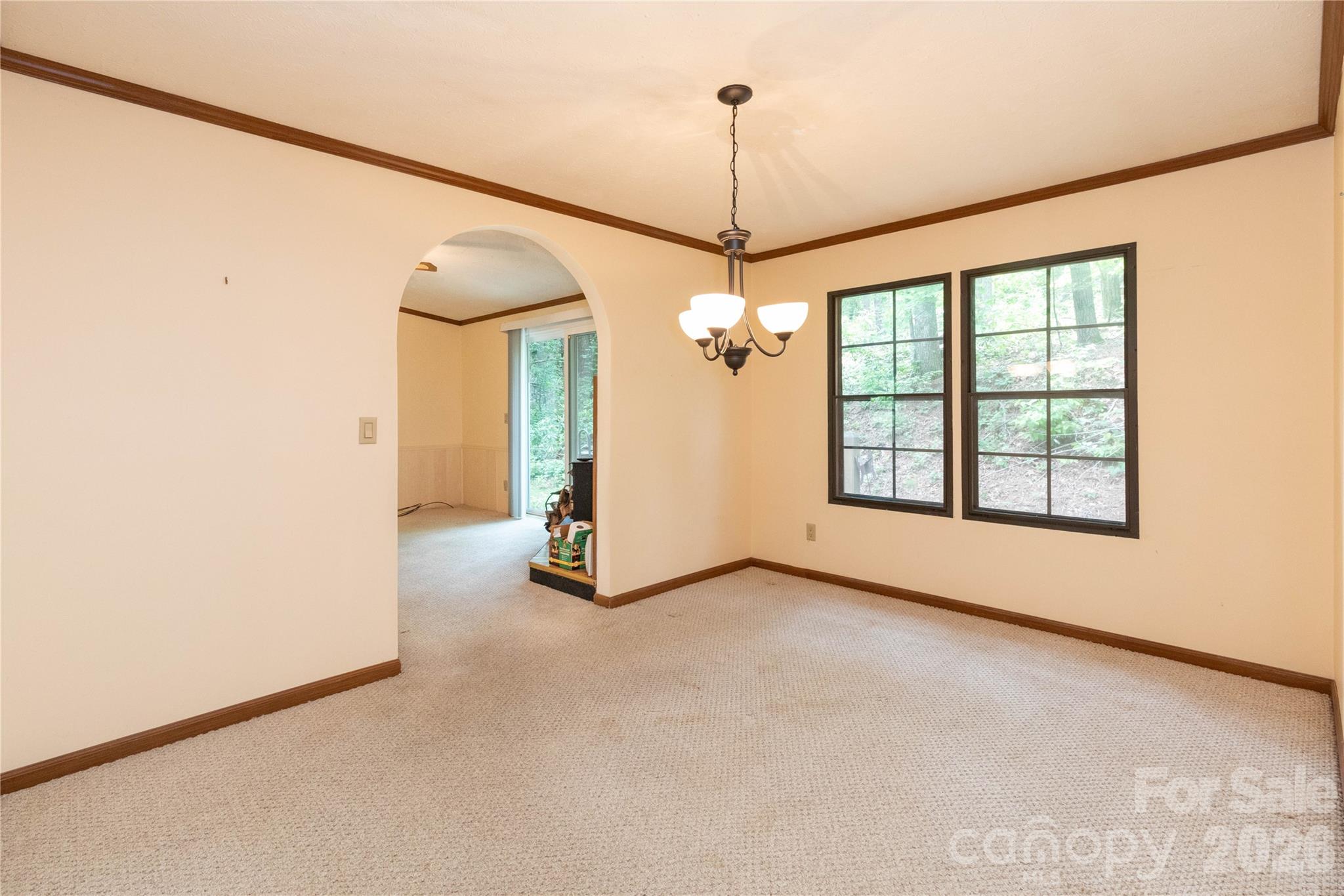 1010 Sharon Ridge Road — Fairview
