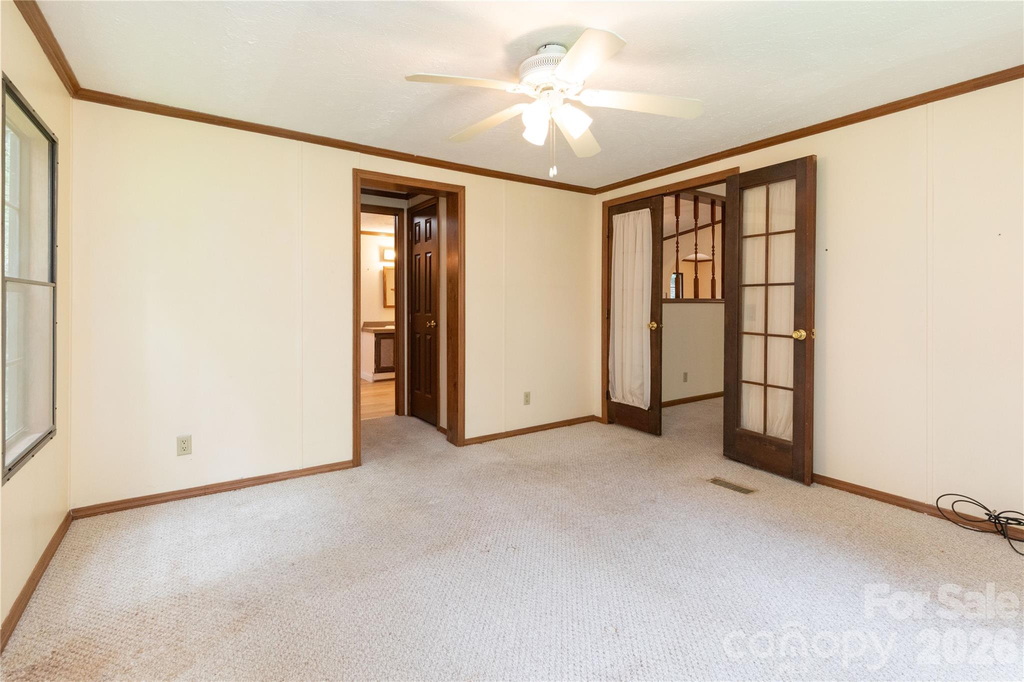 1010 Sharon Ridge Road — Fairview