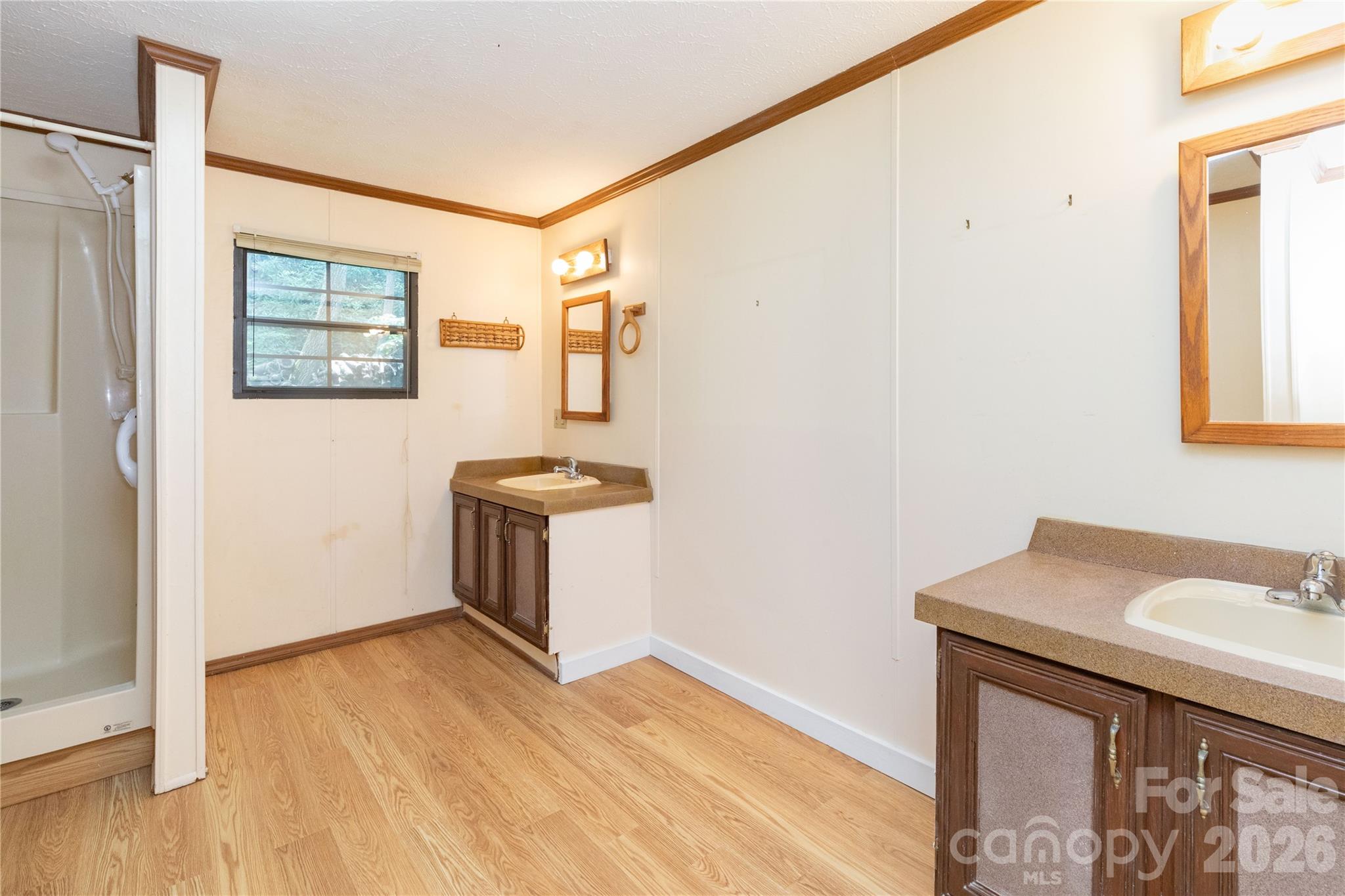 1010 Sharon Ridge Road — Fairview