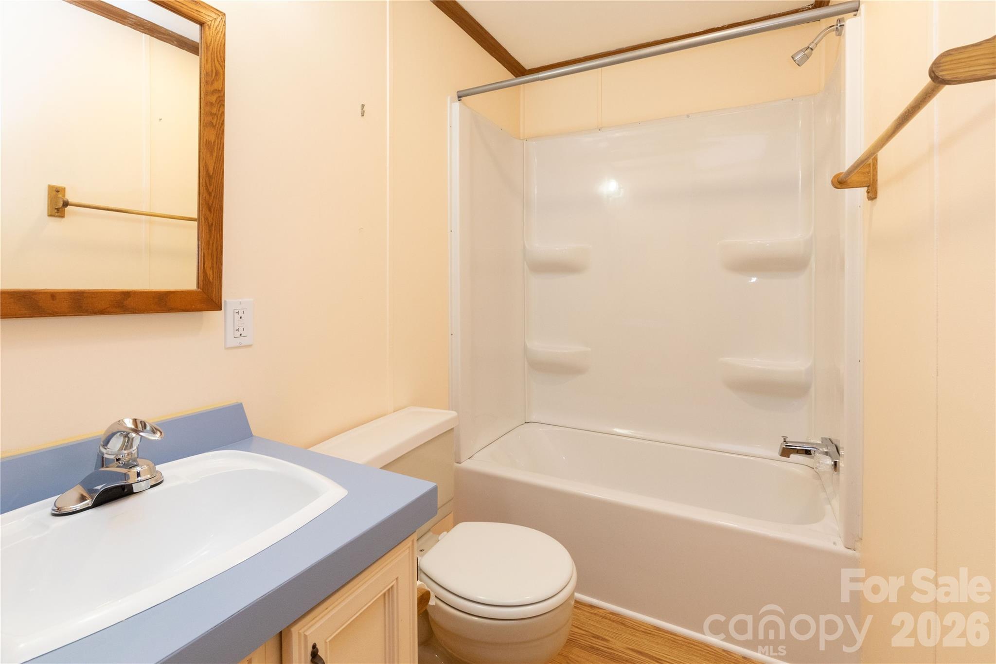 1010 Sharon Ridge Road — Fairview