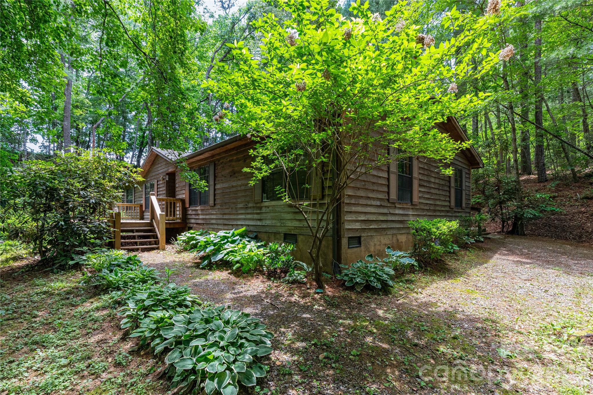 1010 Sharon Ridge Road — Fairview