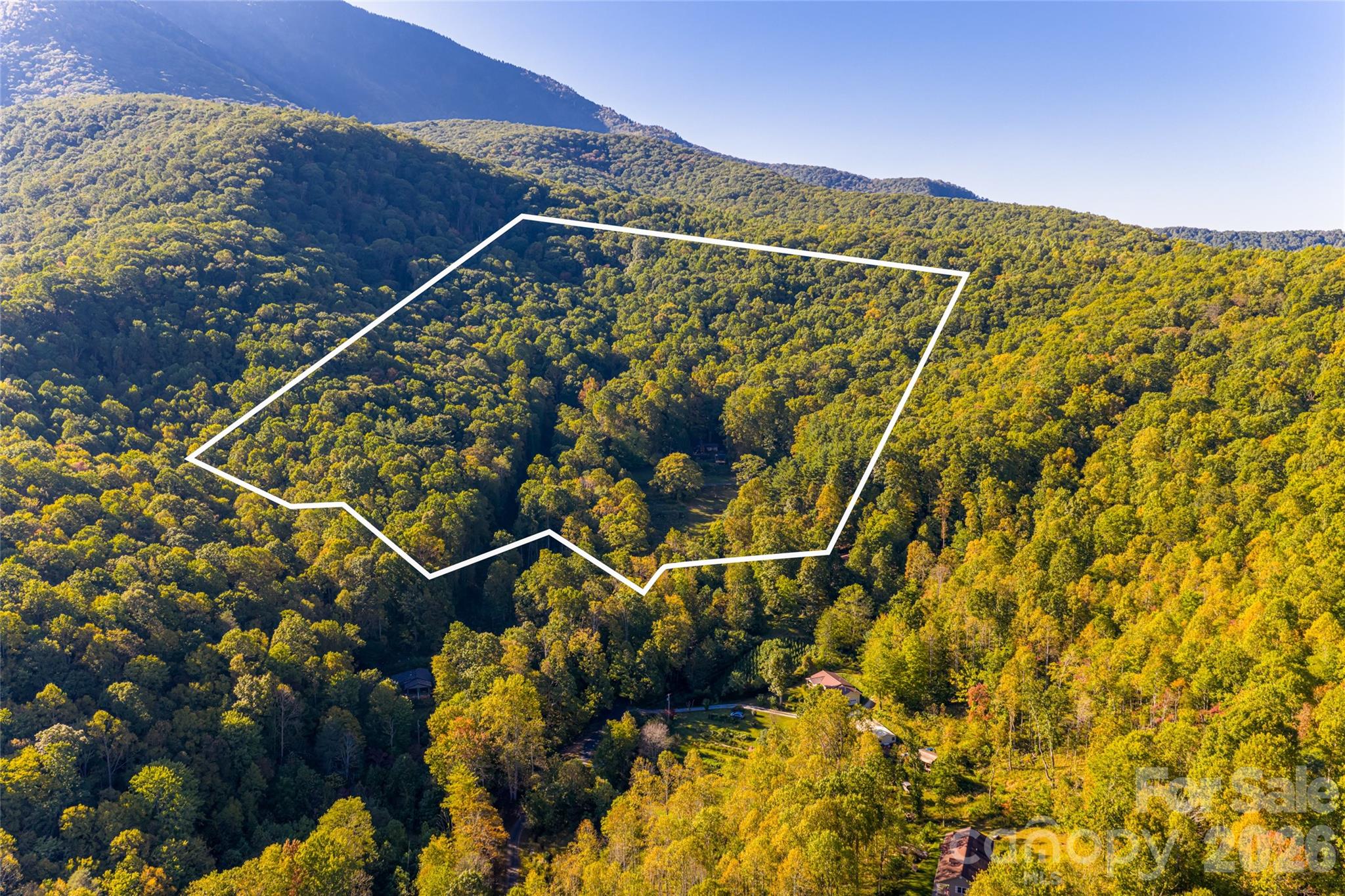 360 Banjo Branch Road — Burnsville