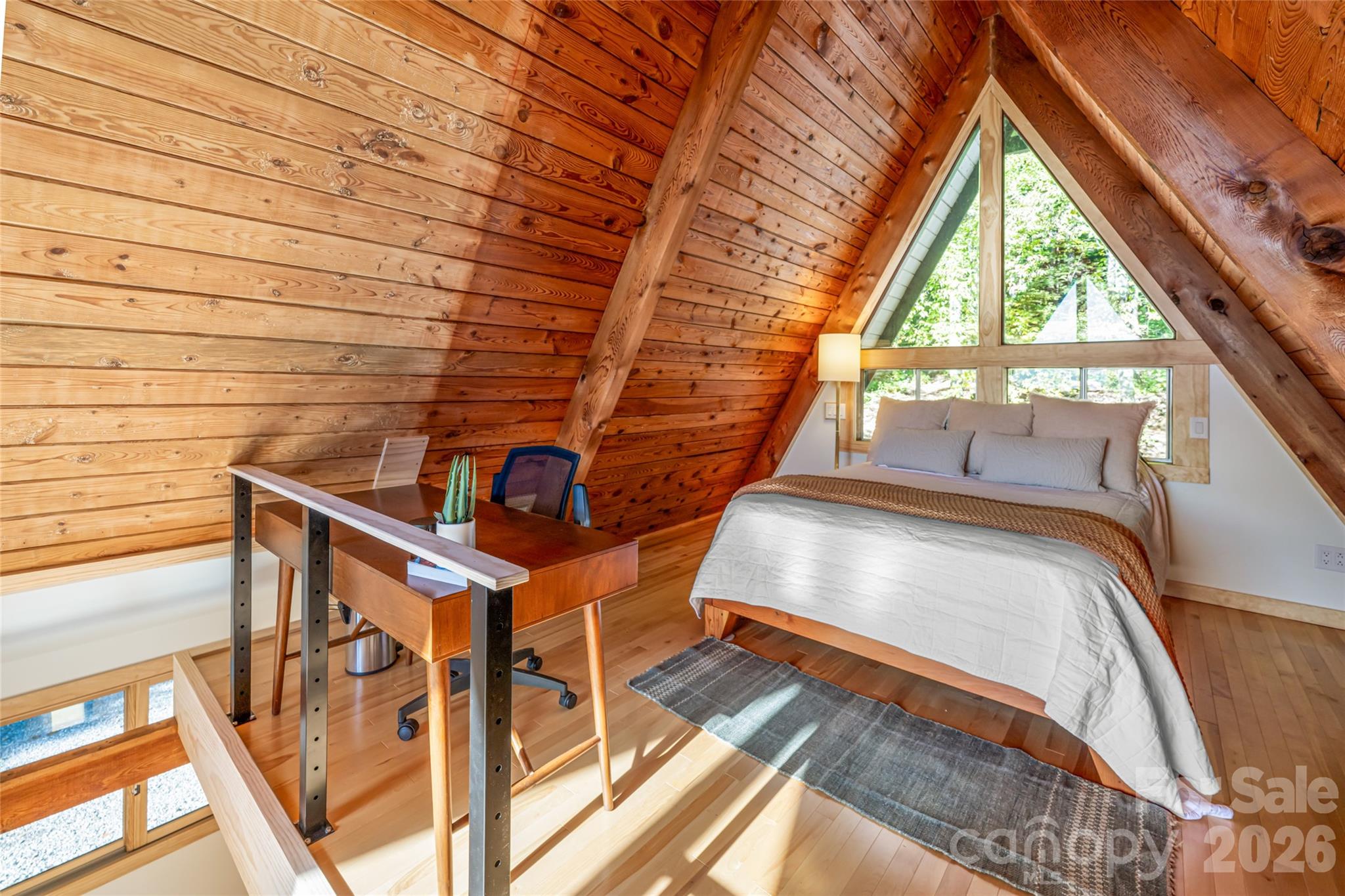 360 Banjo Branch Road — Burnsville