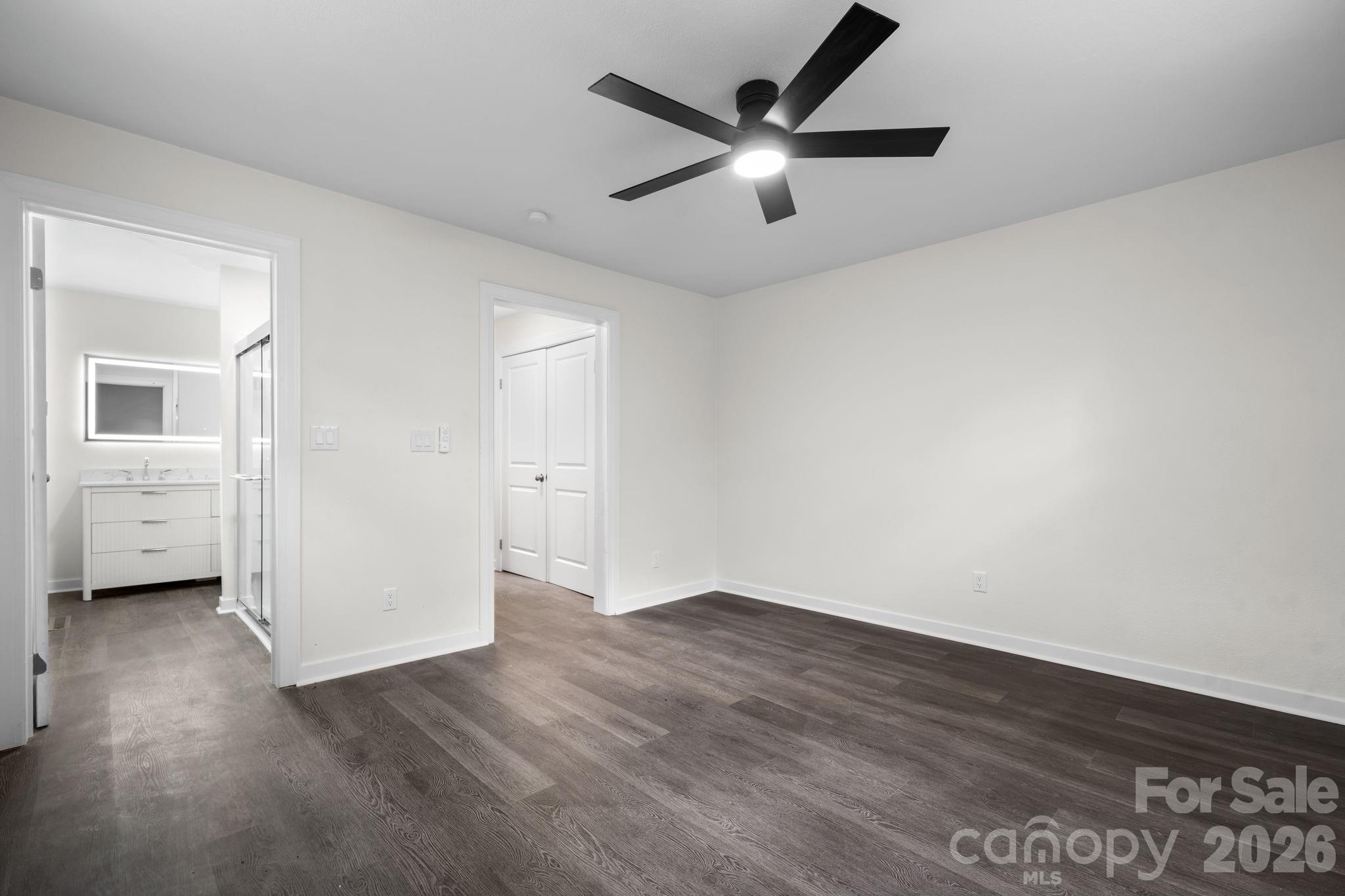 411 20TH Avenue NE — Hickory