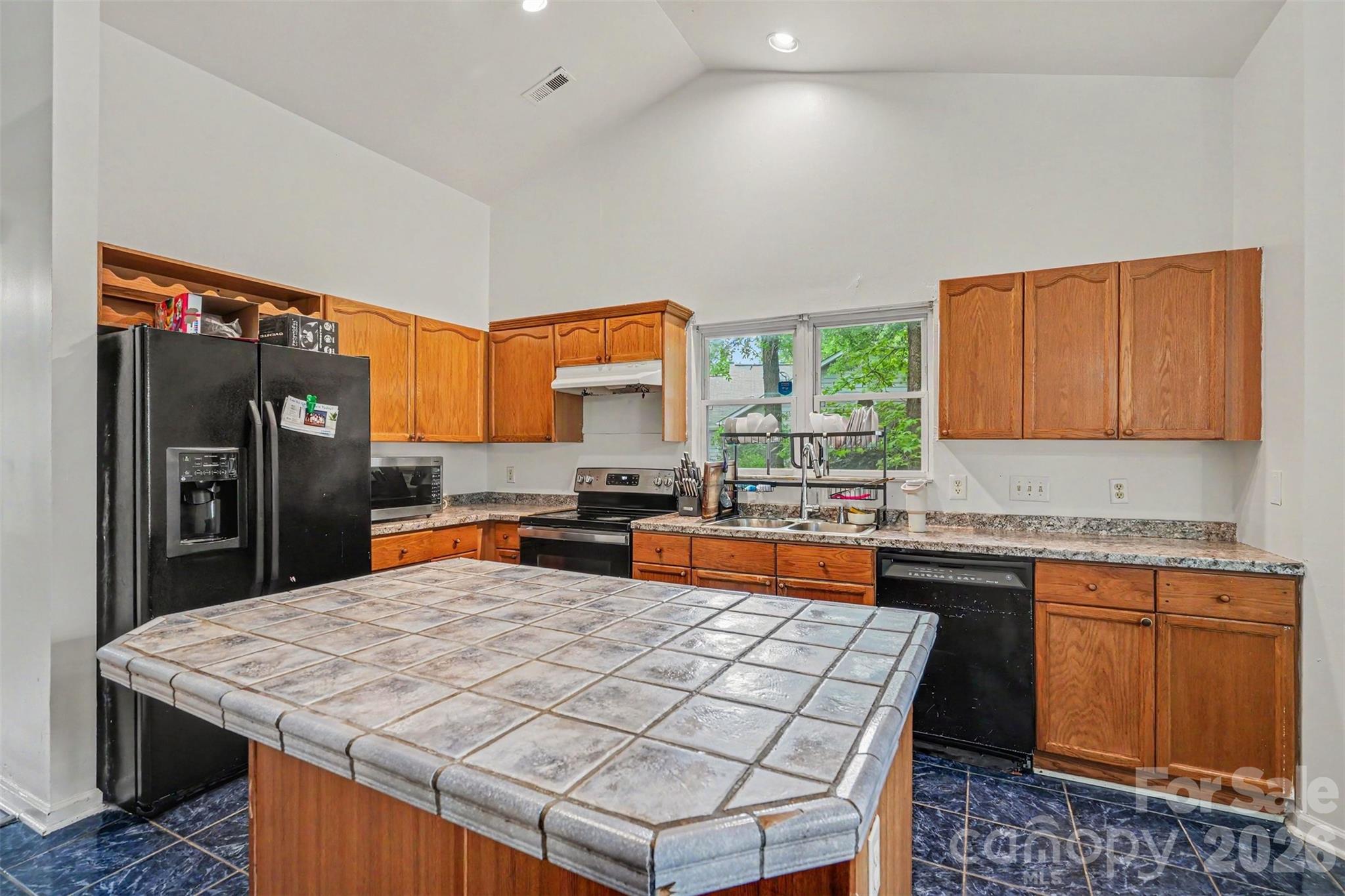 6312 Trysting Road — Charlotte