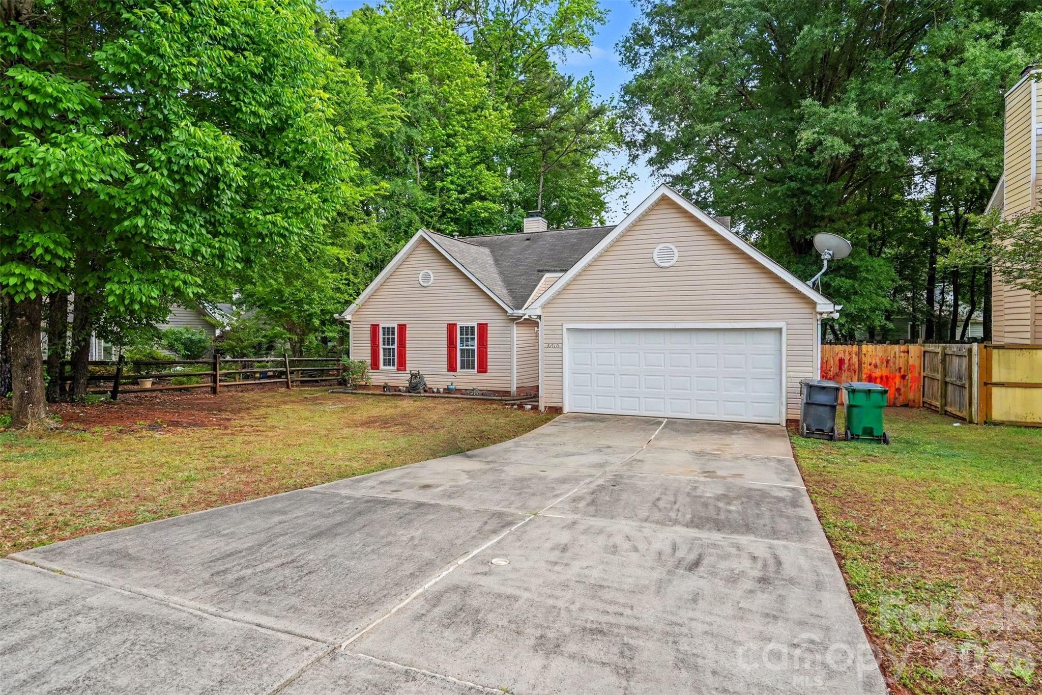 6312 Trysting Road — Charlotte