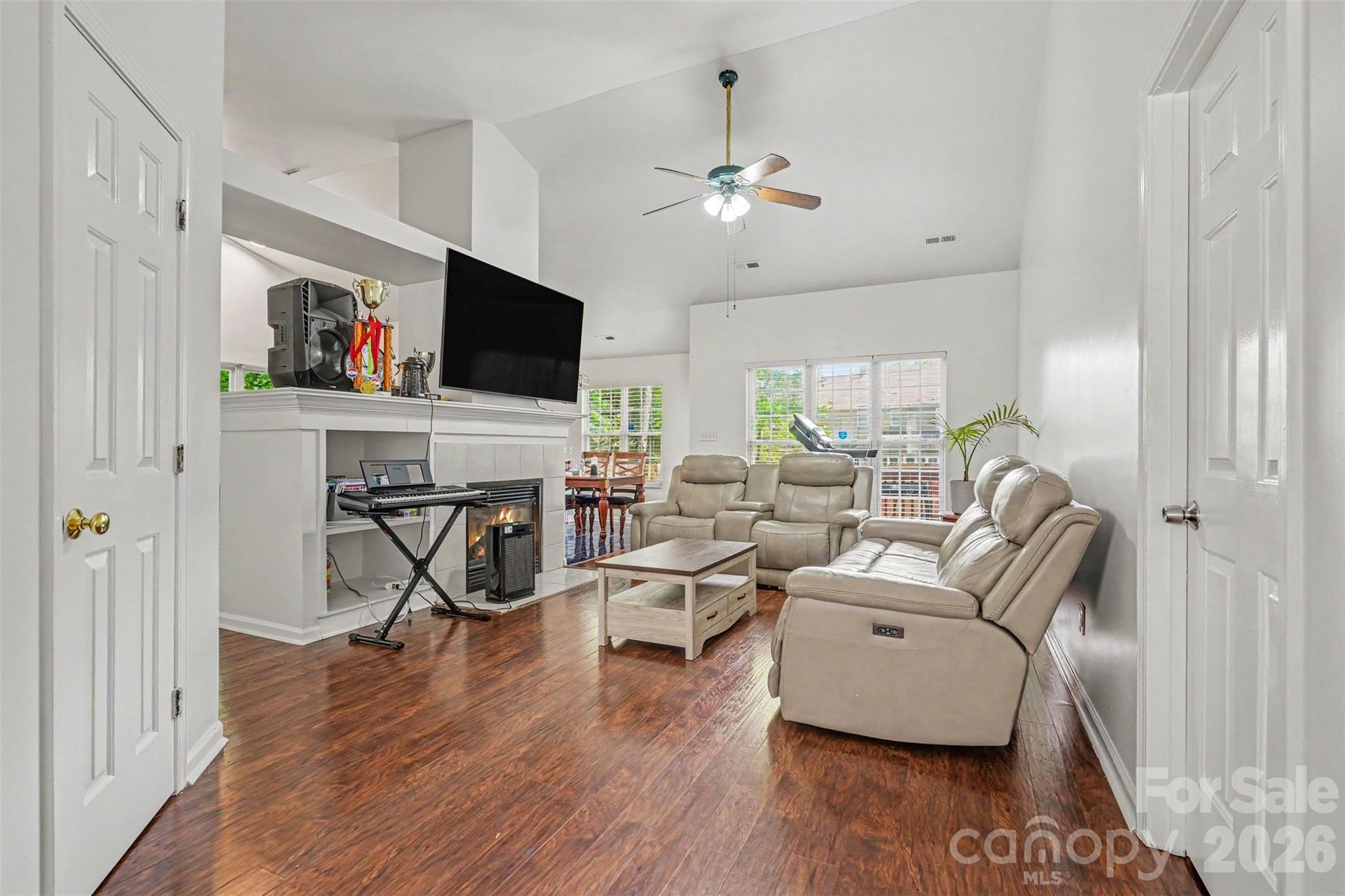 6312 Trysting Road — Charlotte