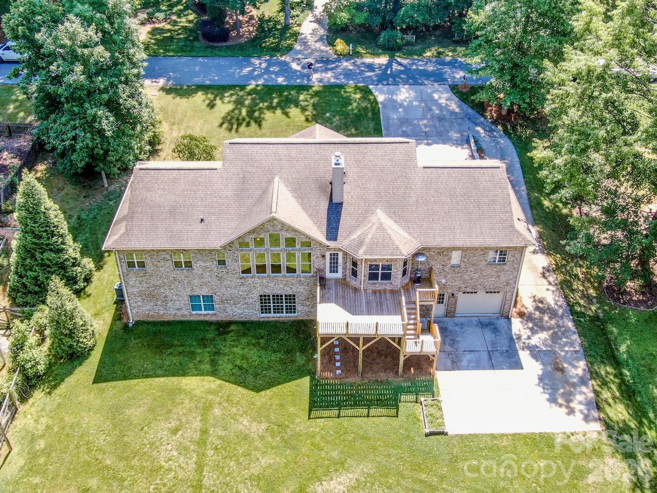 1345 Timberlane Terrace — Mooresville