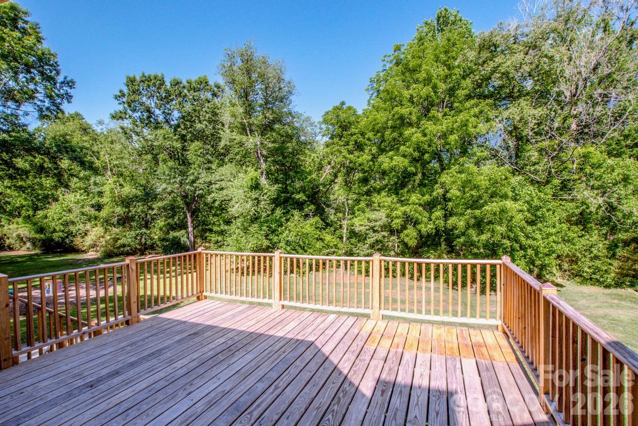 1345 Timberlane Terrace — Mooresville