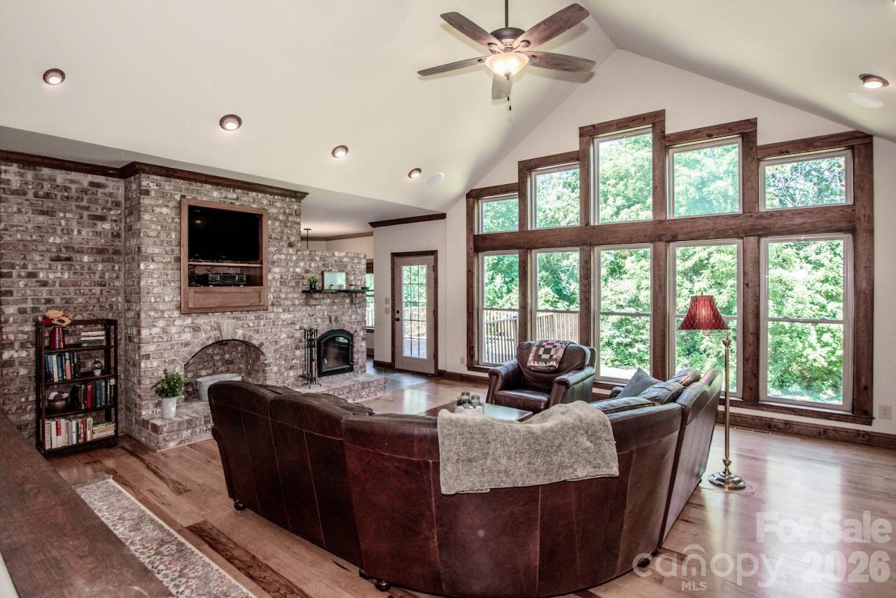 1345 Timberlane Terrace — Mooresville