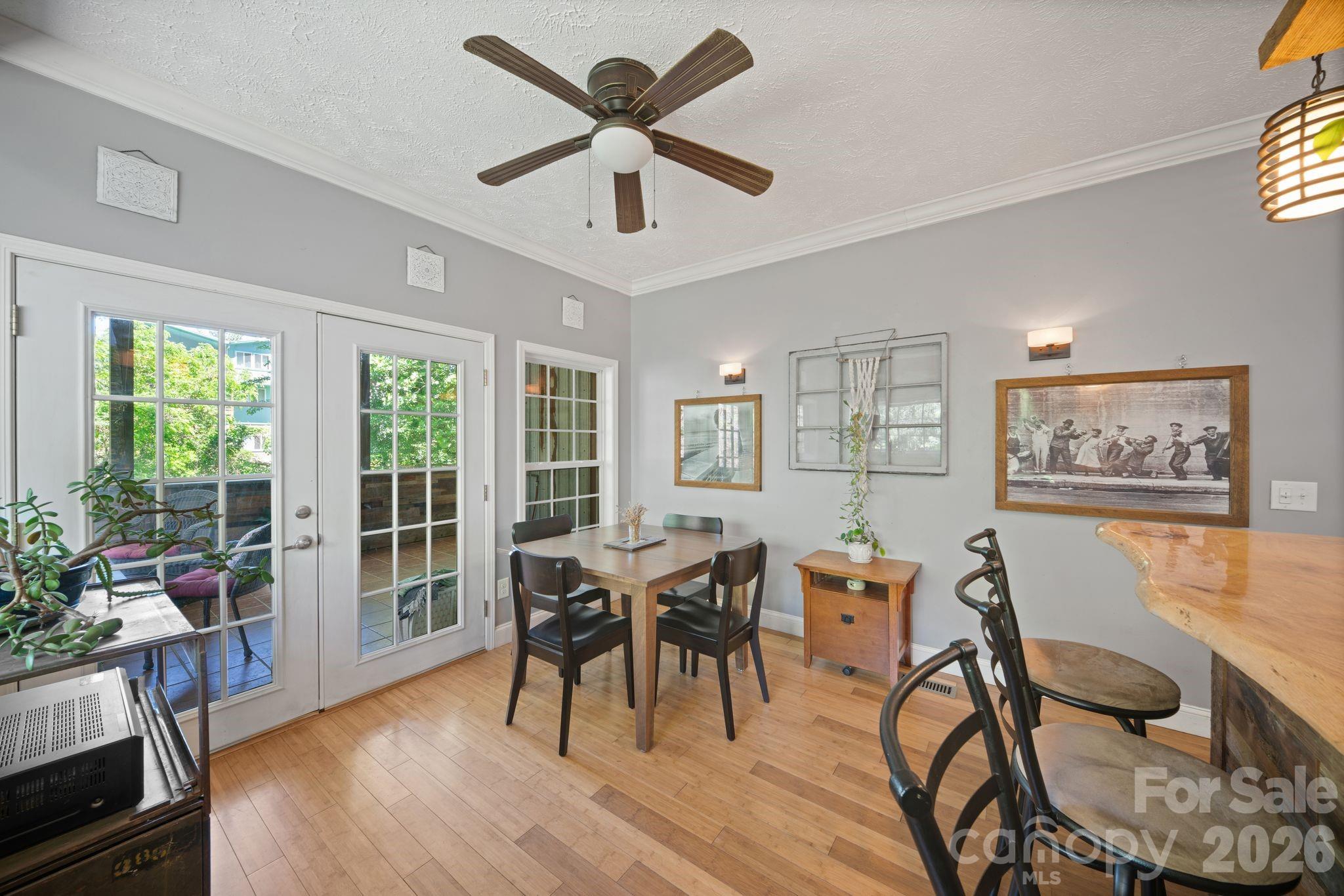 33 Wilmington Street — Asheville