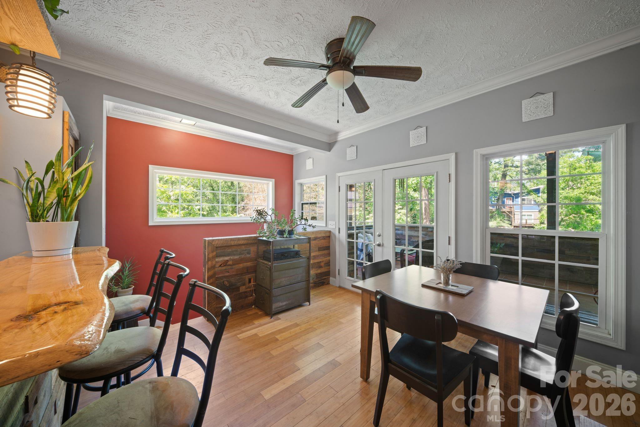 33 Wilmington Street — Asheville