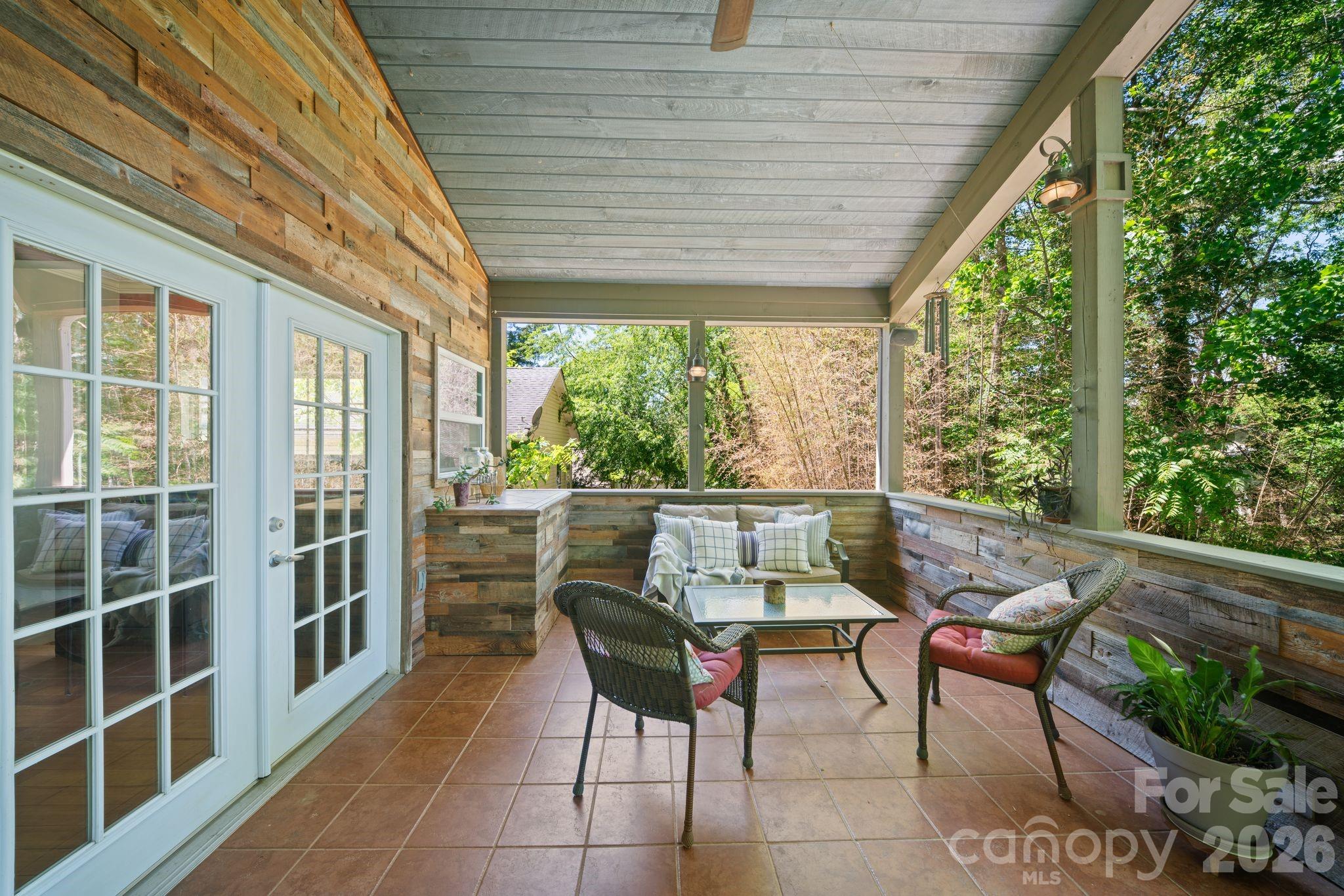 33 Wilmington Street — Asheville
