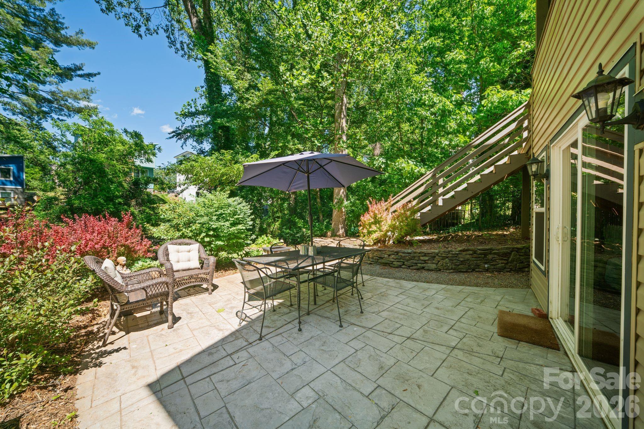 33 Wilmington Street — Asheville