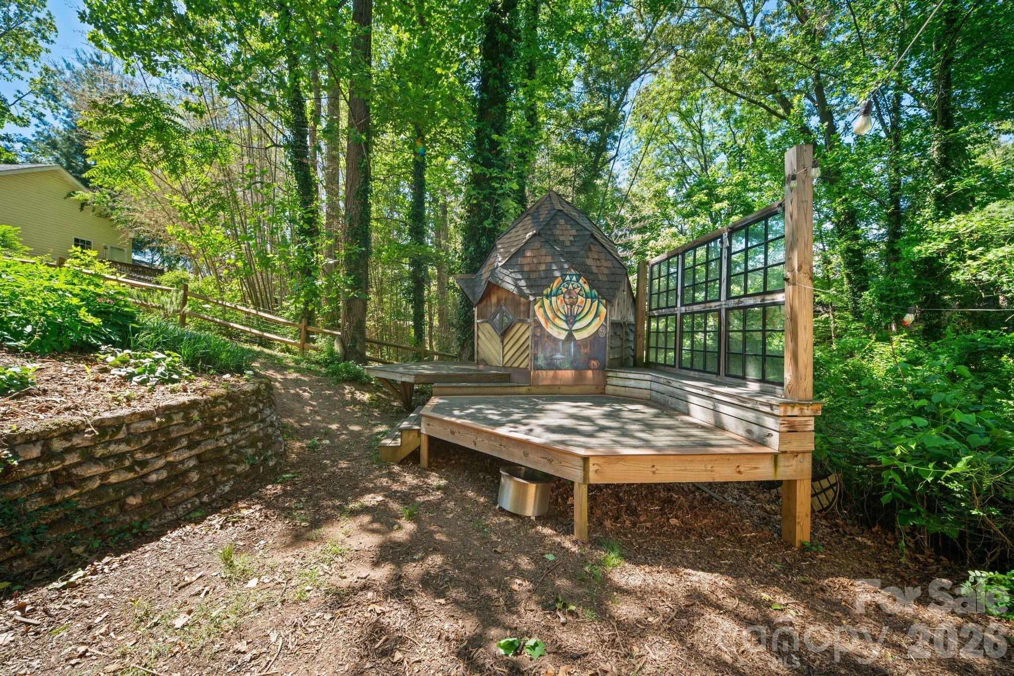 33 Wilmington Street — Asheville