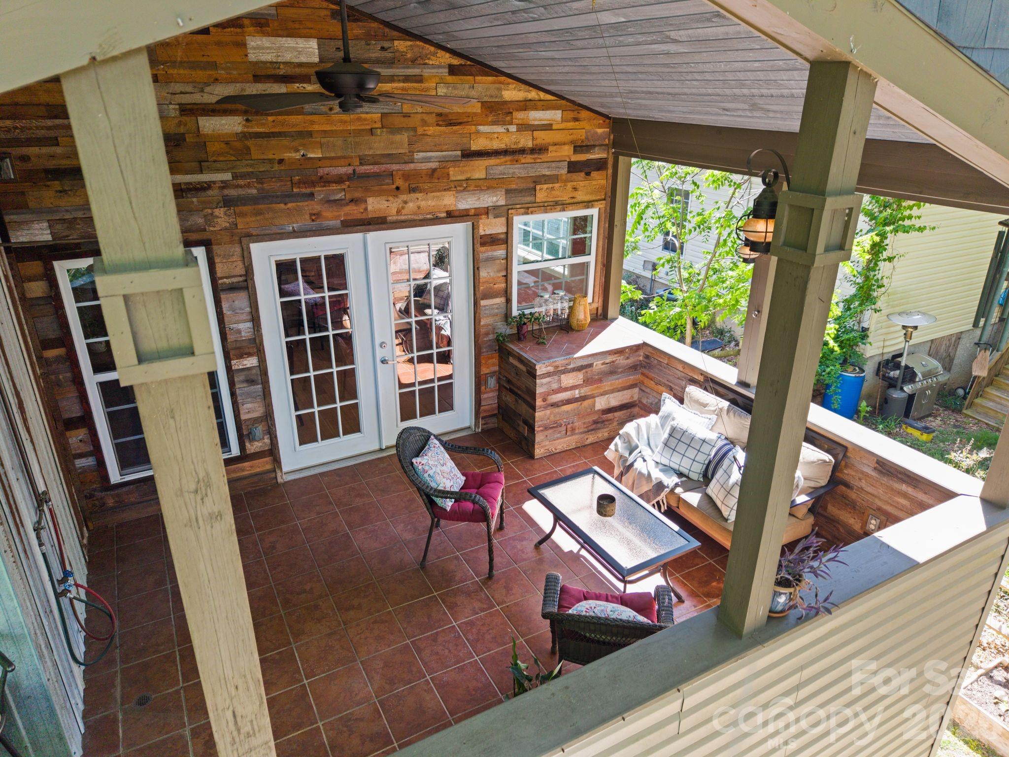33 Wilmington Street — Asheville