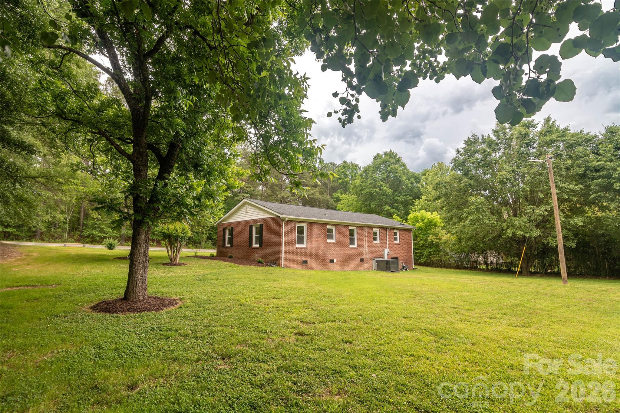 156 Doggett Grove Road — Forest City