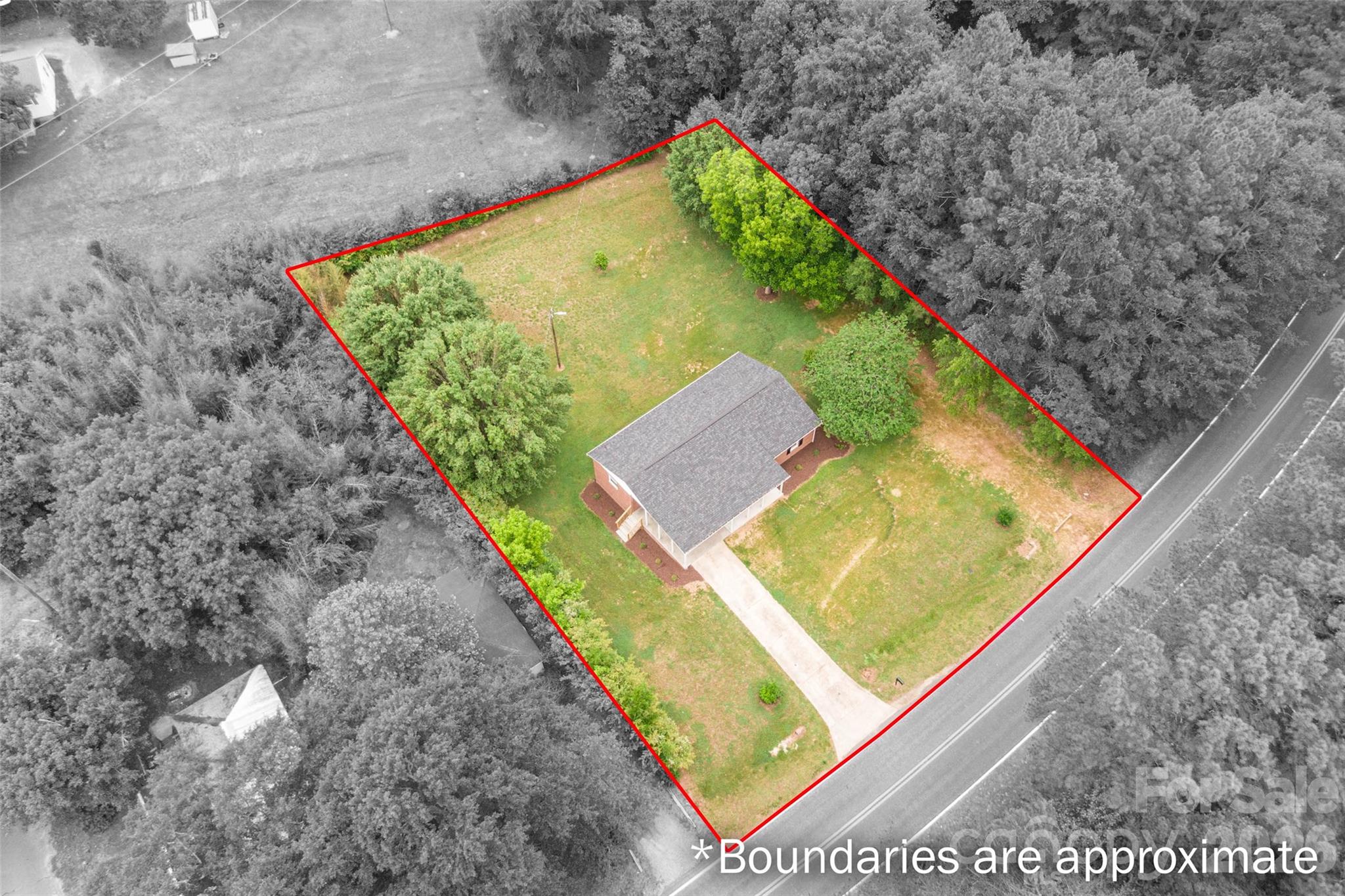 156 Doggett Grove Road — Forest City