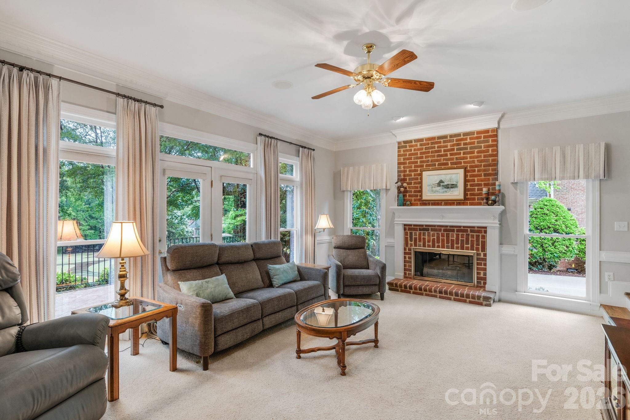 10514 Old Wayside Road — Charlotte