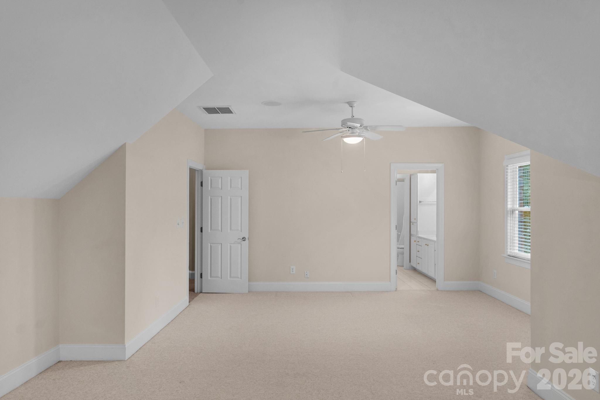 10514 Old Wayside Road — Charlotte