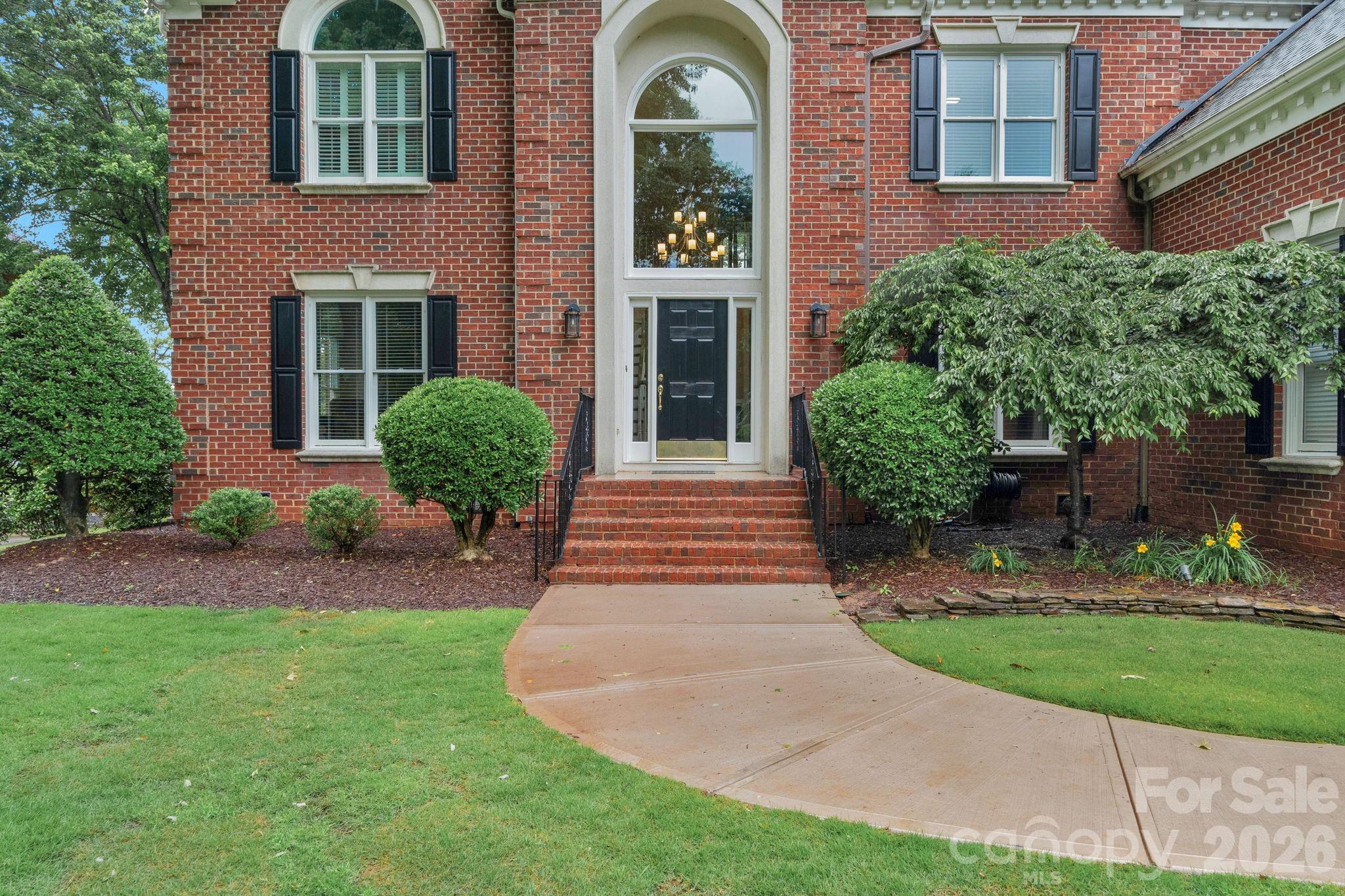 10514 Old Wayside Road — Charlotte