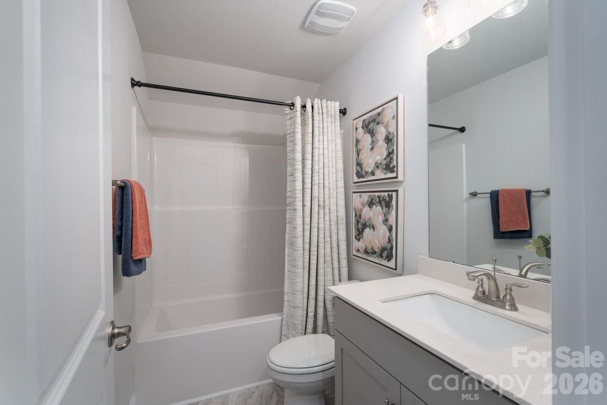 1003 Penarth Drive #19 — Catawba