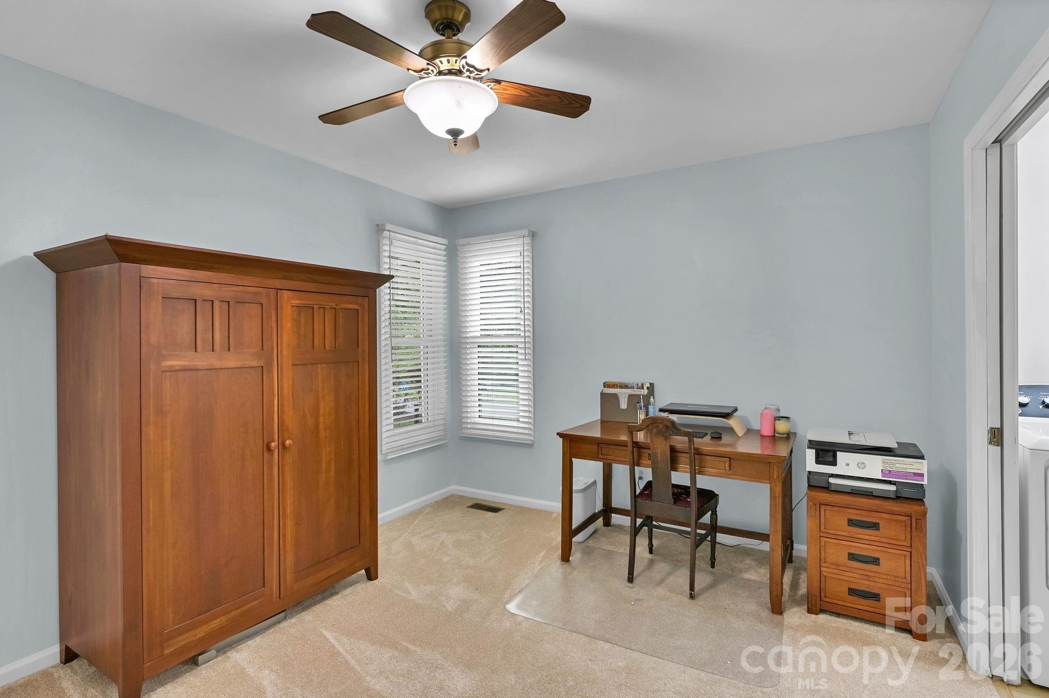 31 St Andrews Drive — Etowah