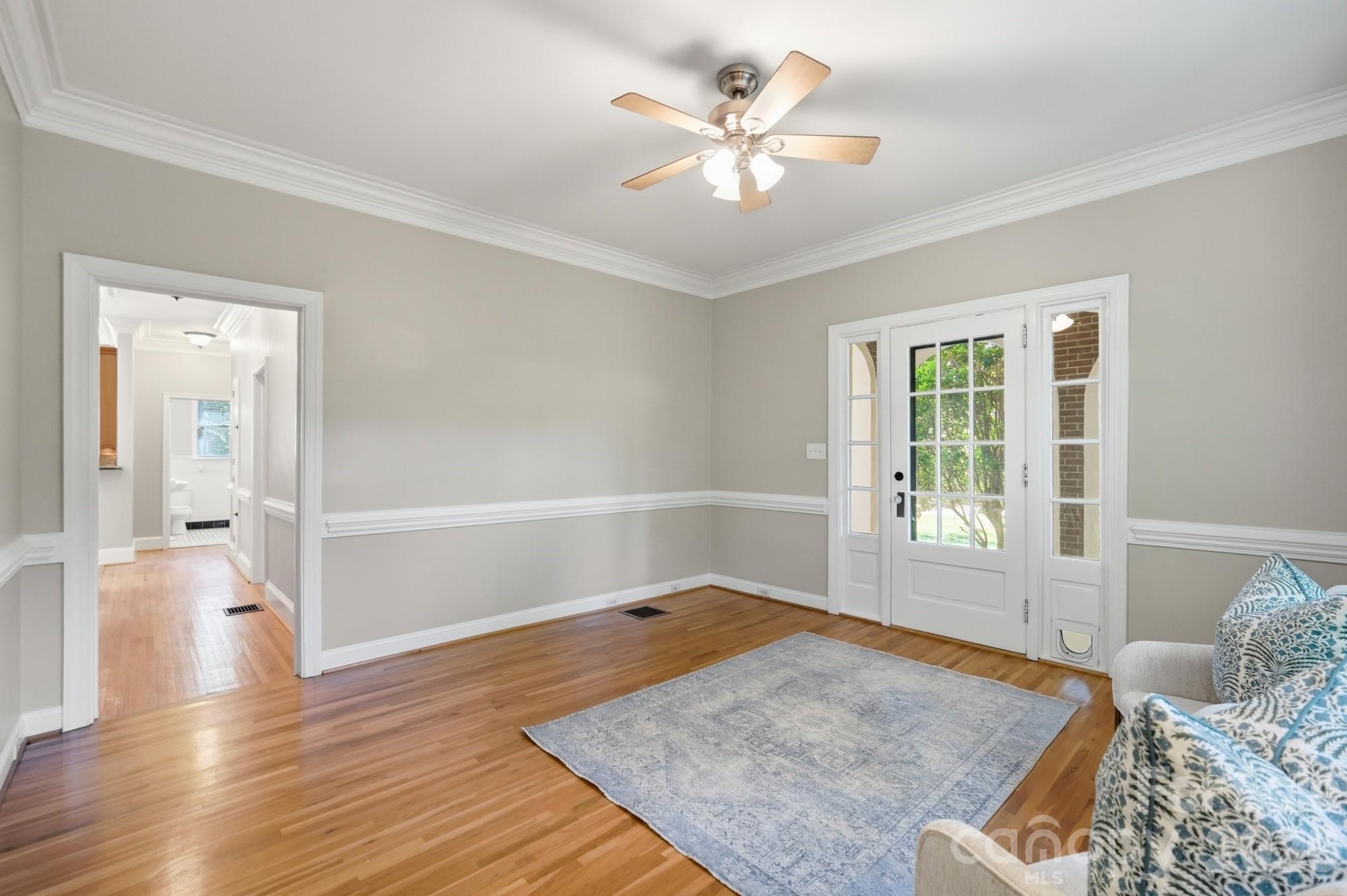 1624 S New Hope Road — Gastonia