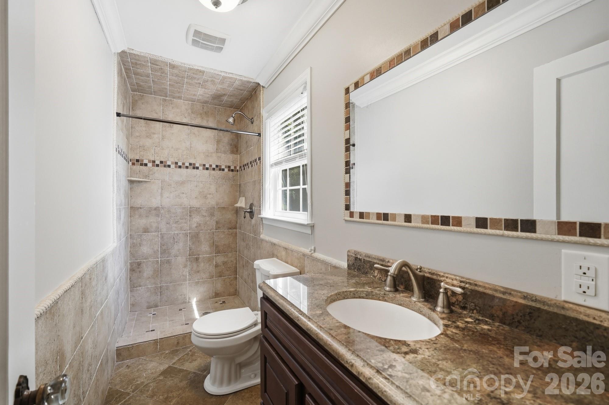 1624 S New Hope Road — Gastonia