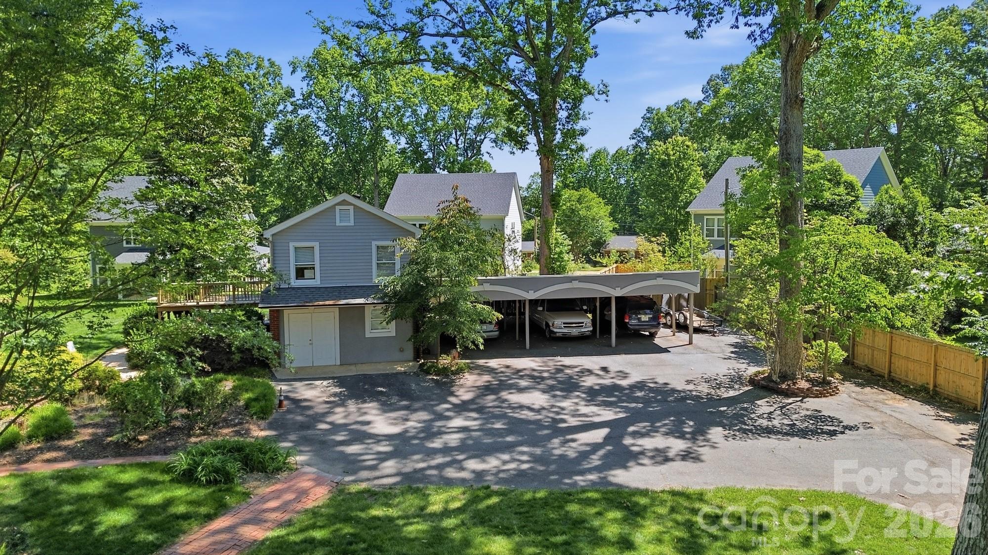 1624 S New Hope Road — Gastonia