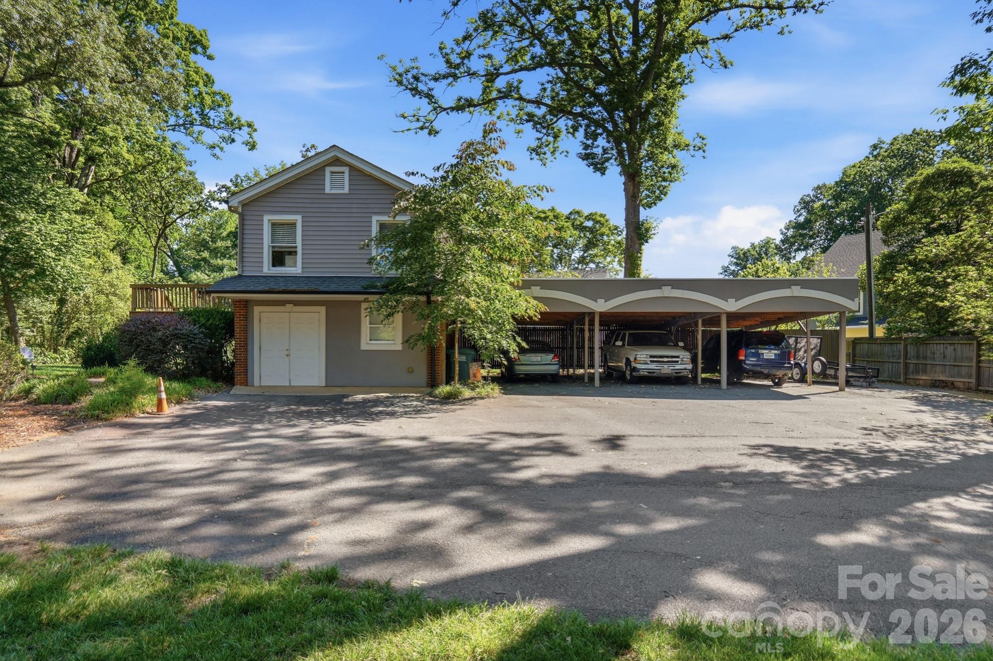1624 S New Hope Road — Gastonia