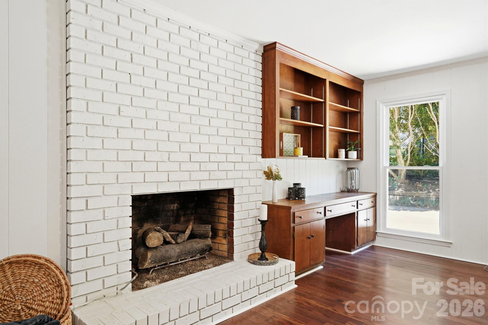 1927 Terra Lane — Lancaster