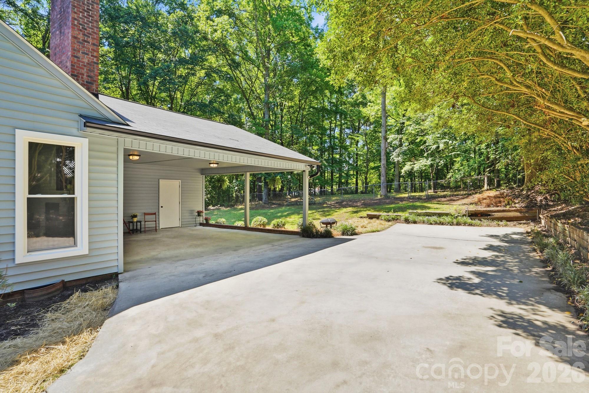 1927 Terra Lane — Lancaster