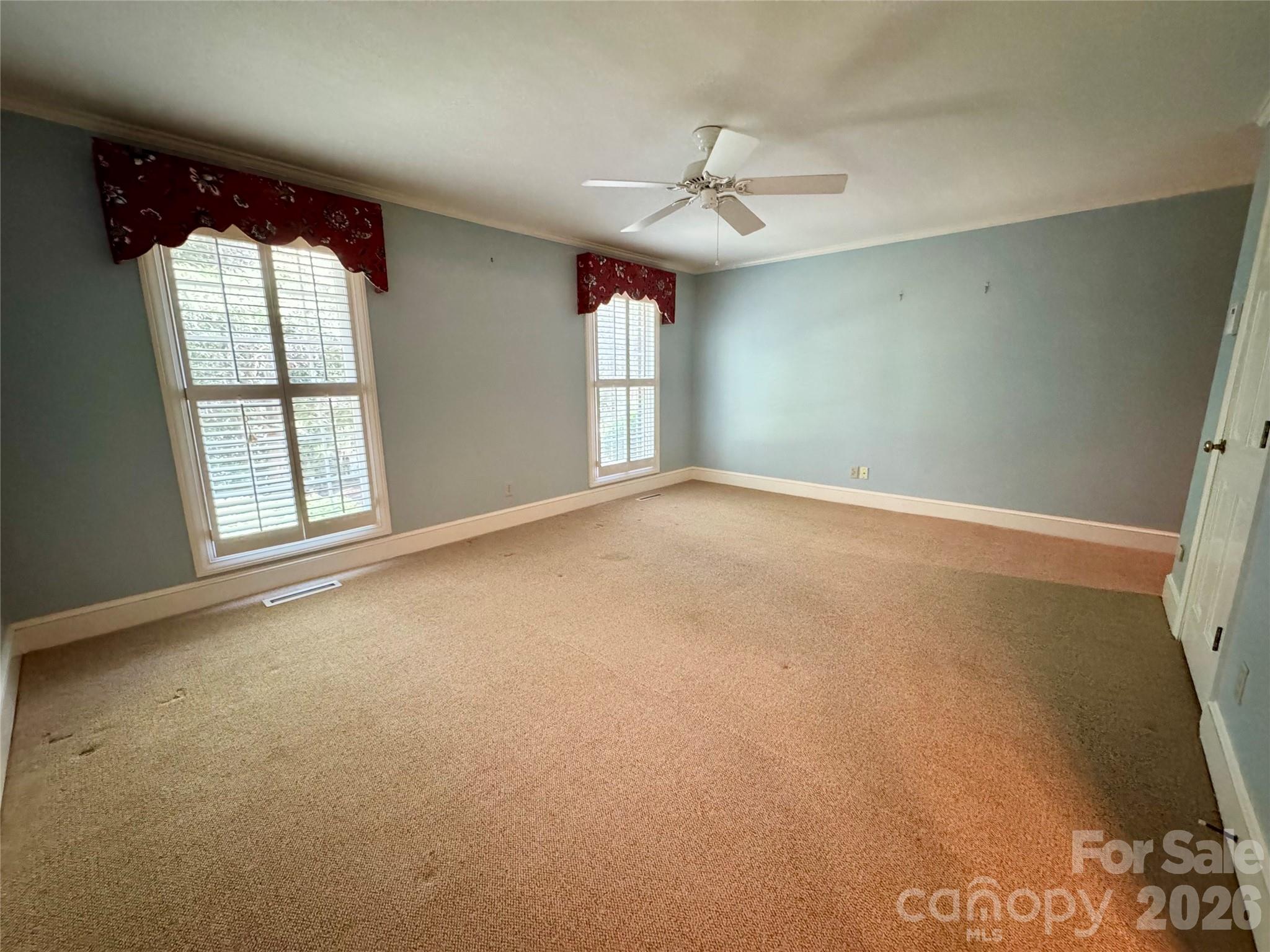 500 Woodend Drive SE — Concord