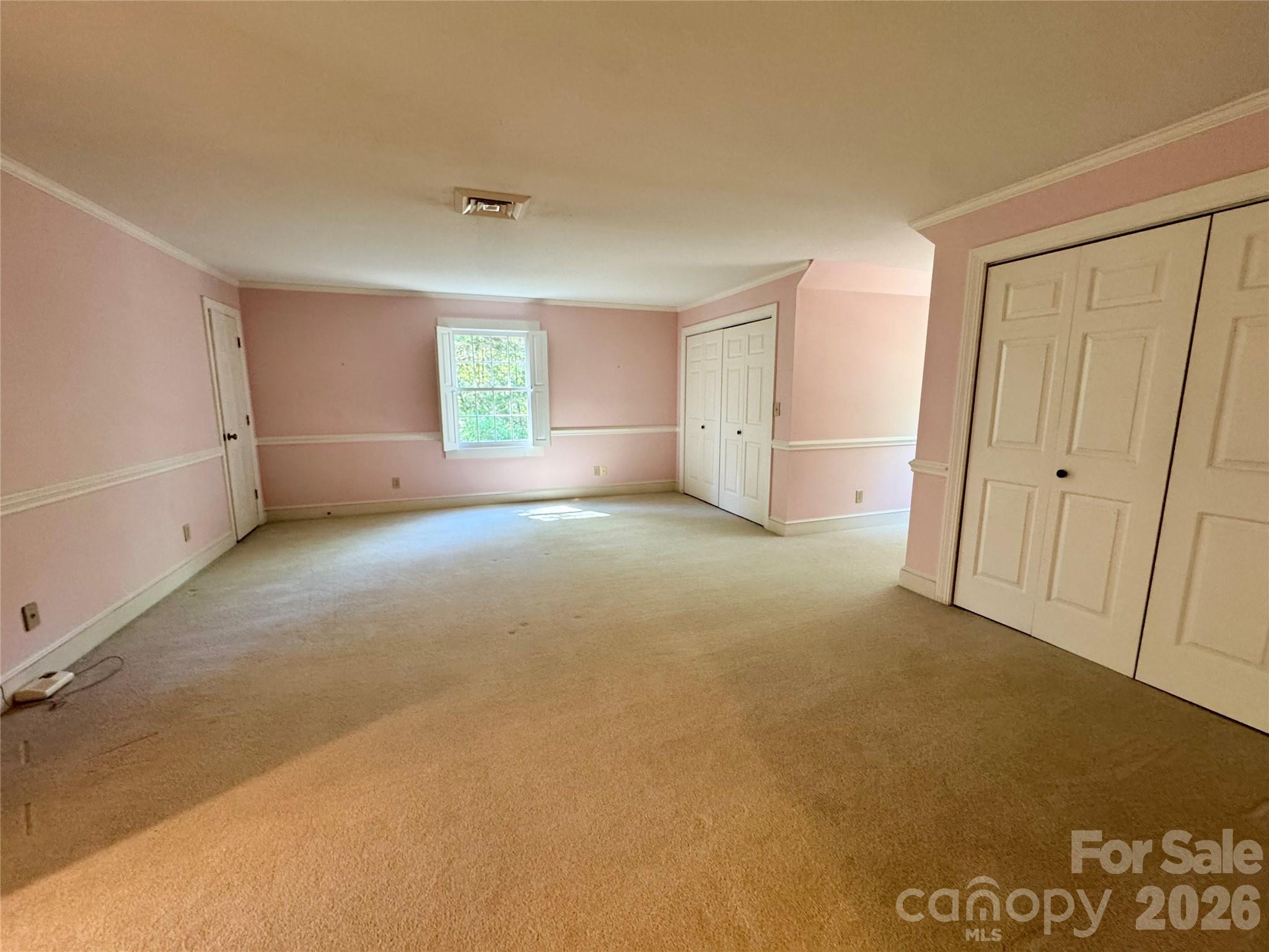 500 Woodend Drive SE — Concord