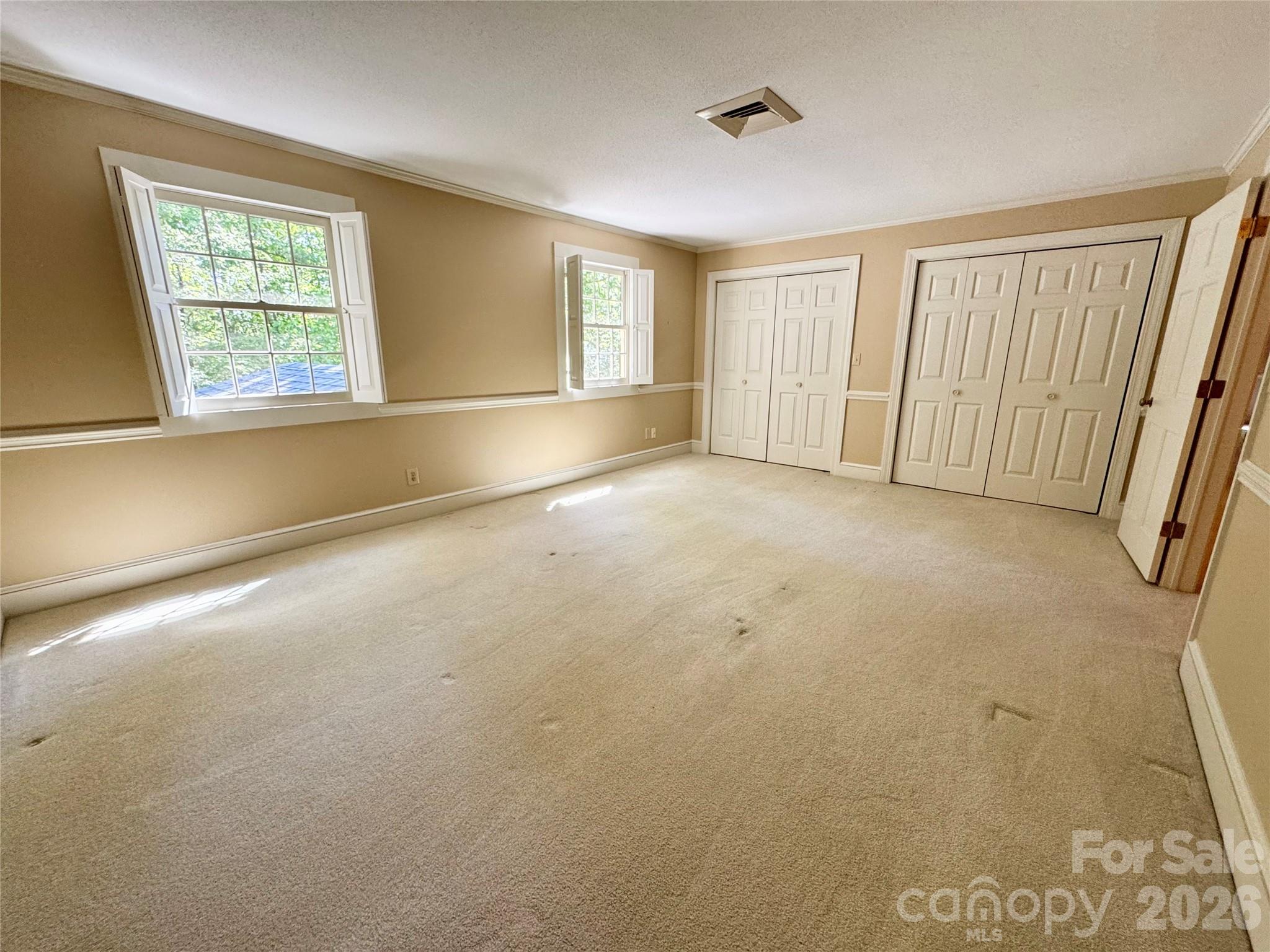 500 Woodend Drive SE — Concord