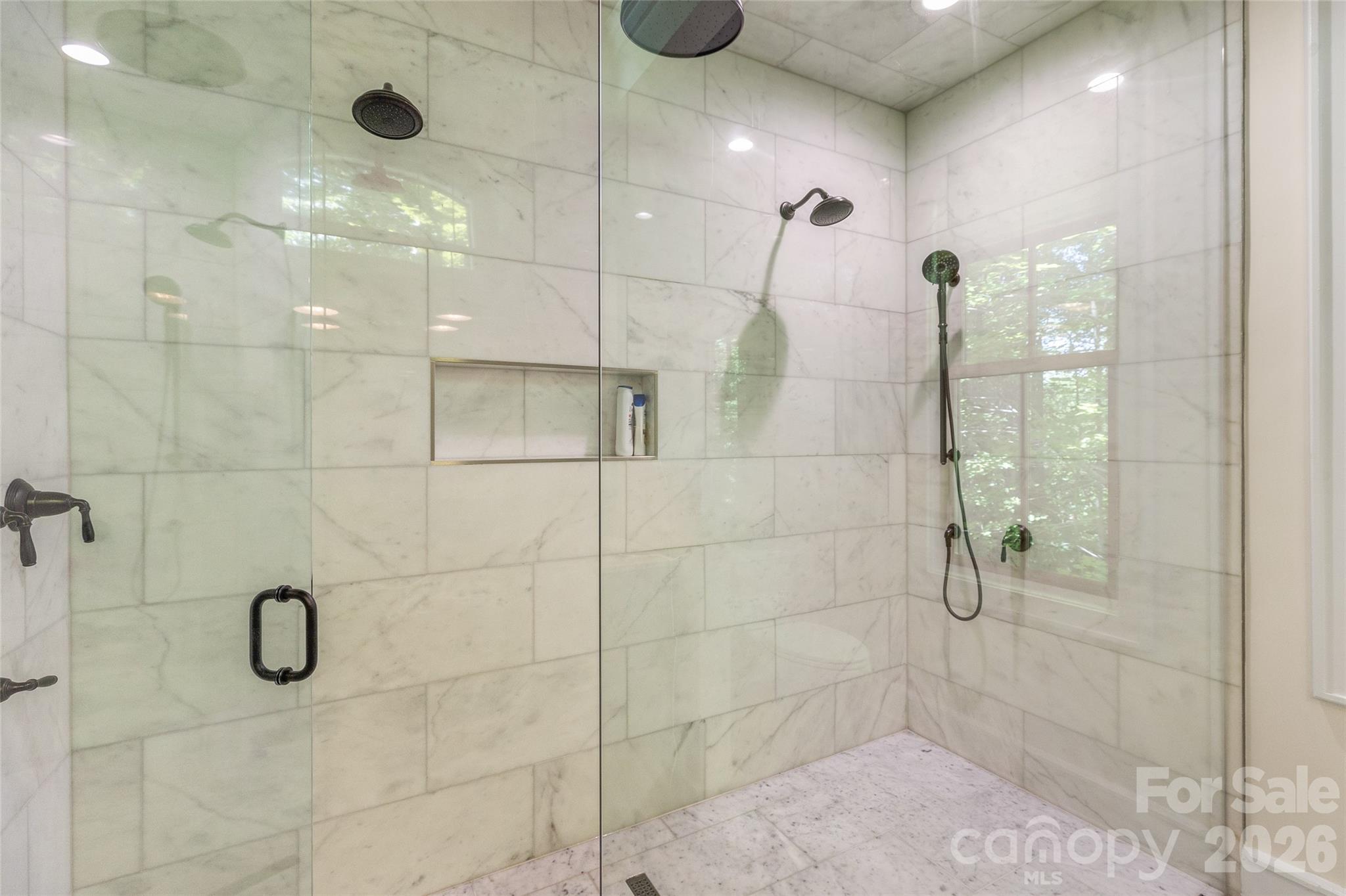 48 Bearfoot Lane — Highlands