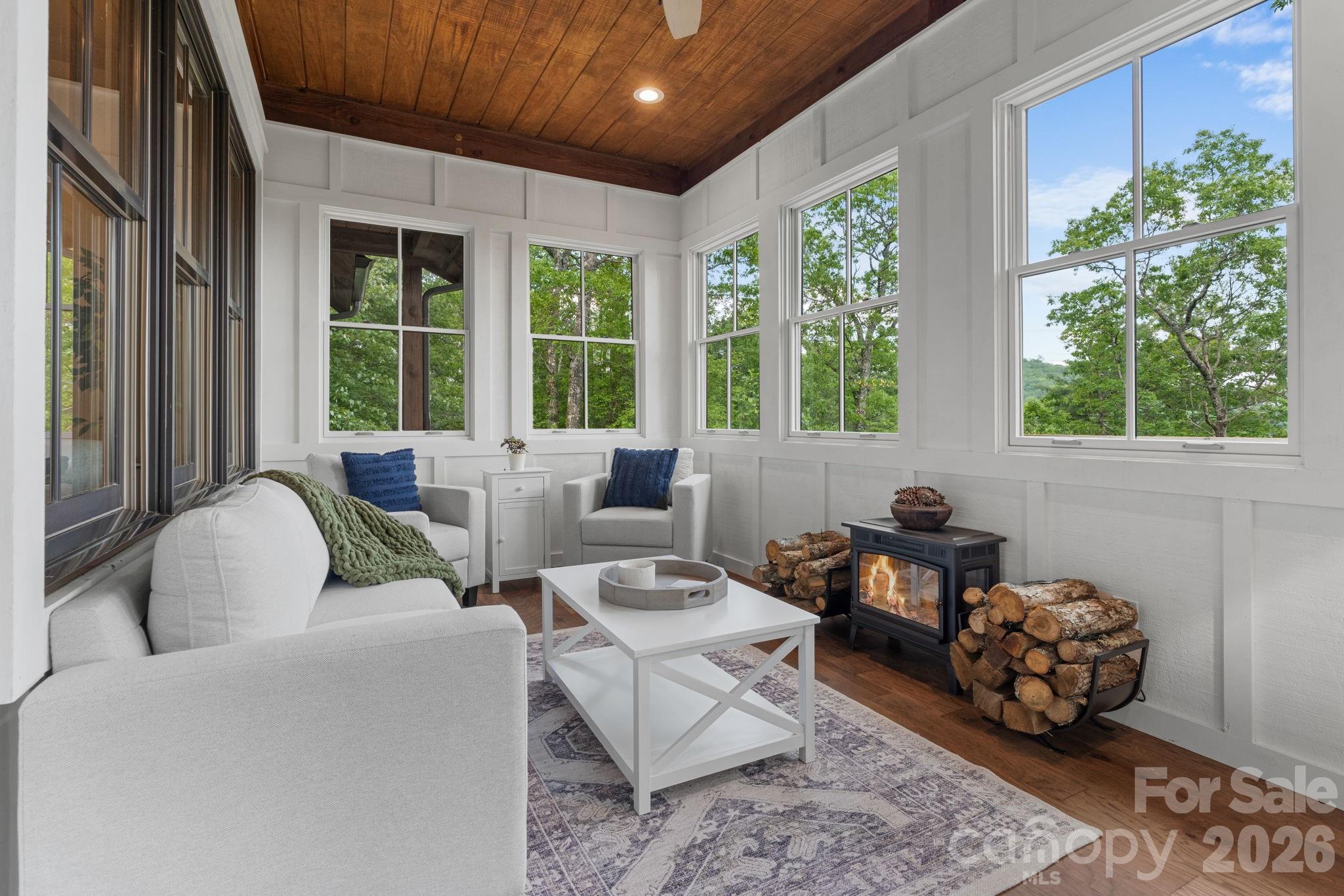 48 Bearfoot Lane — Highlands