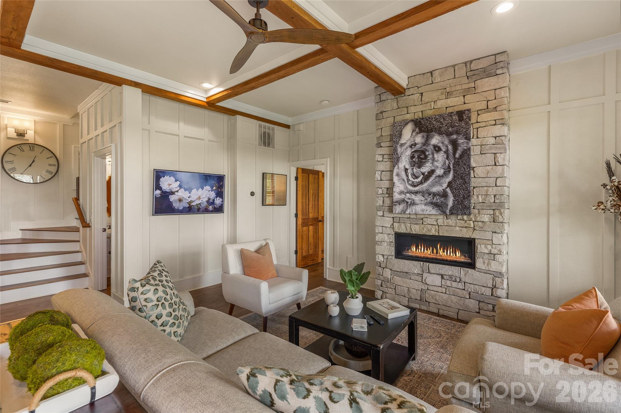 48 Bearfoot Lane — Highlands