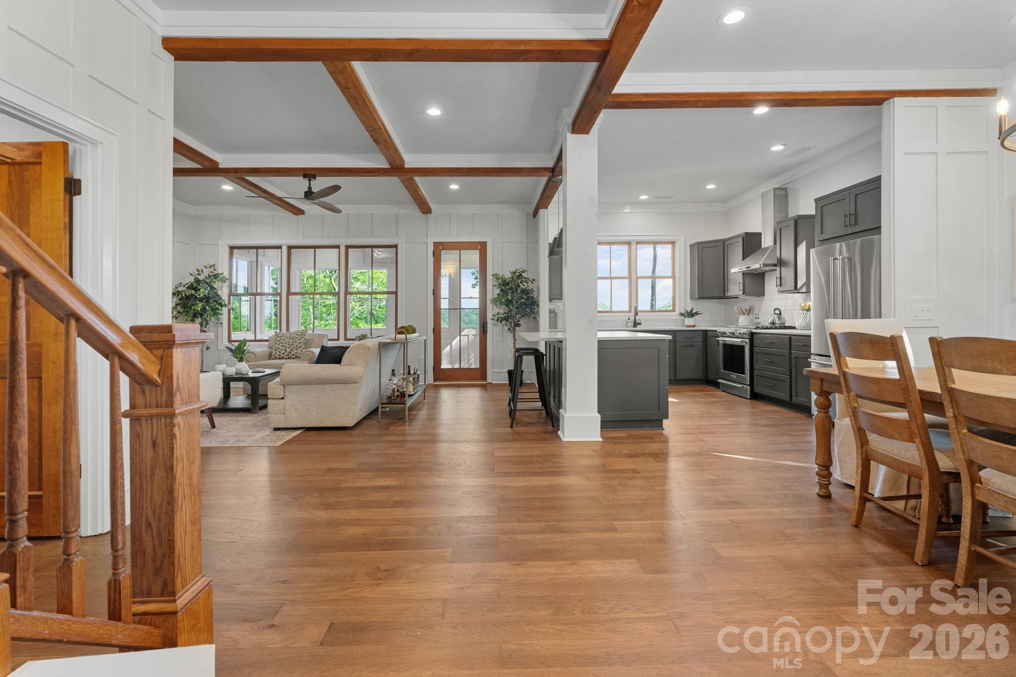 48 Bearfoot Lane — Highlands