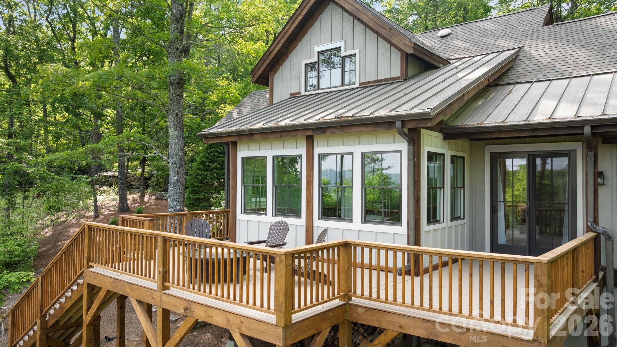 48 Bearfoot Lane — Highlands