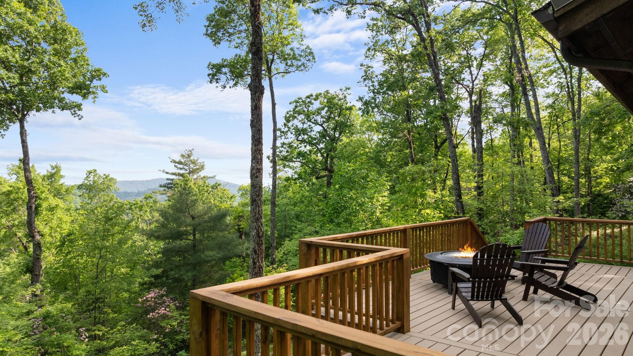 48 Bearfoot Lane — Highlands