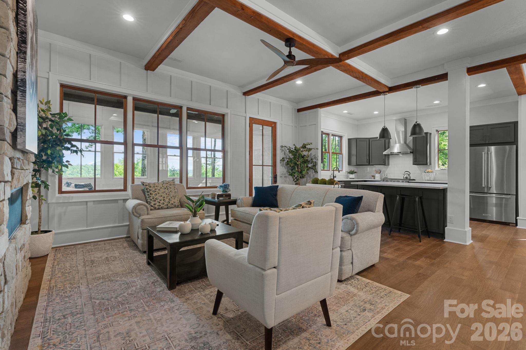 48 Bearfoot Lane — Highlands