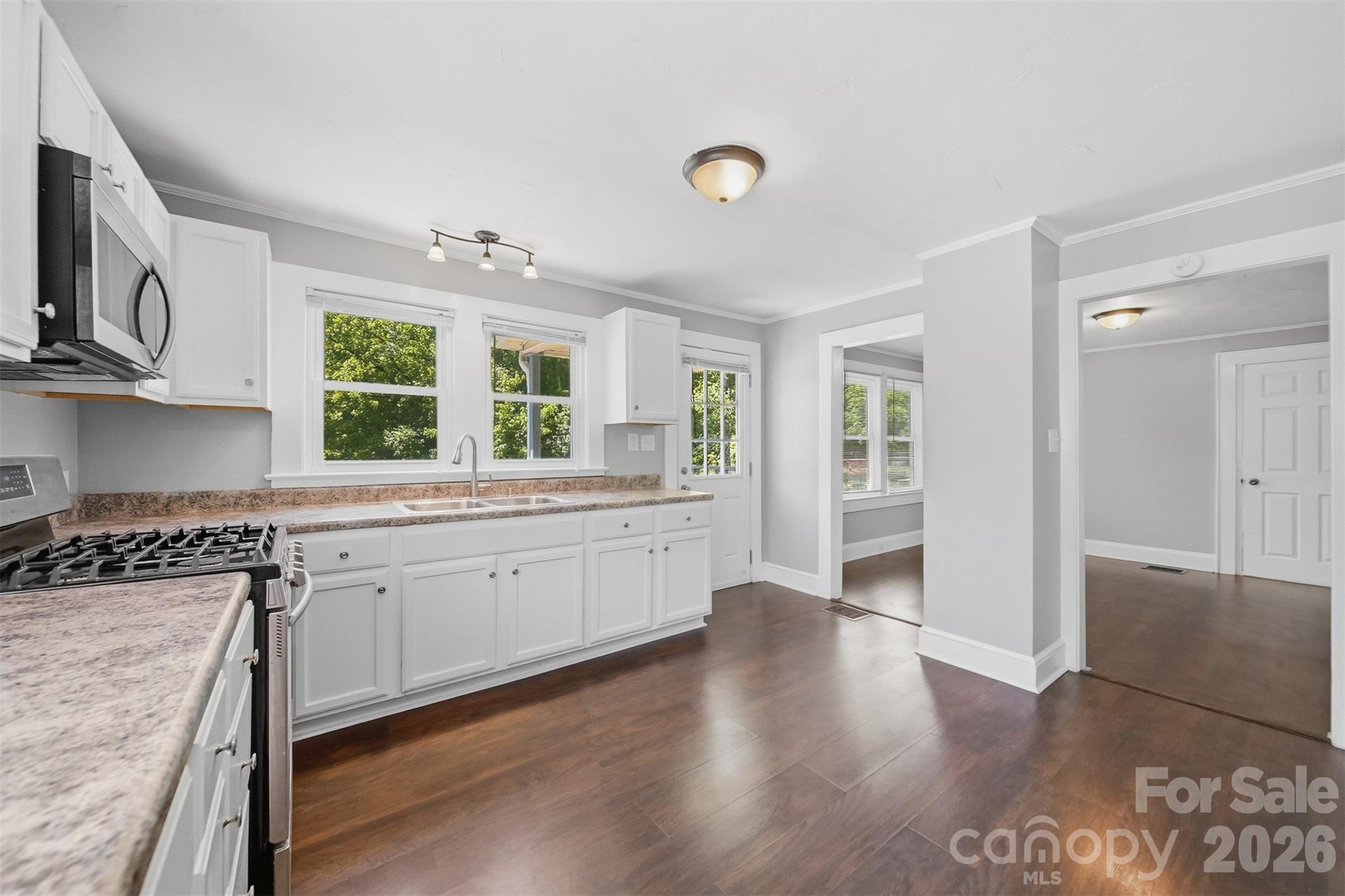 210 Valdese Drive — Morganton