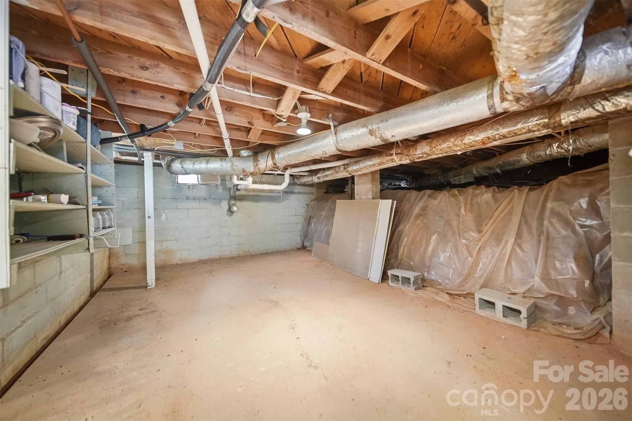 210 Valdese Drive — Morganton