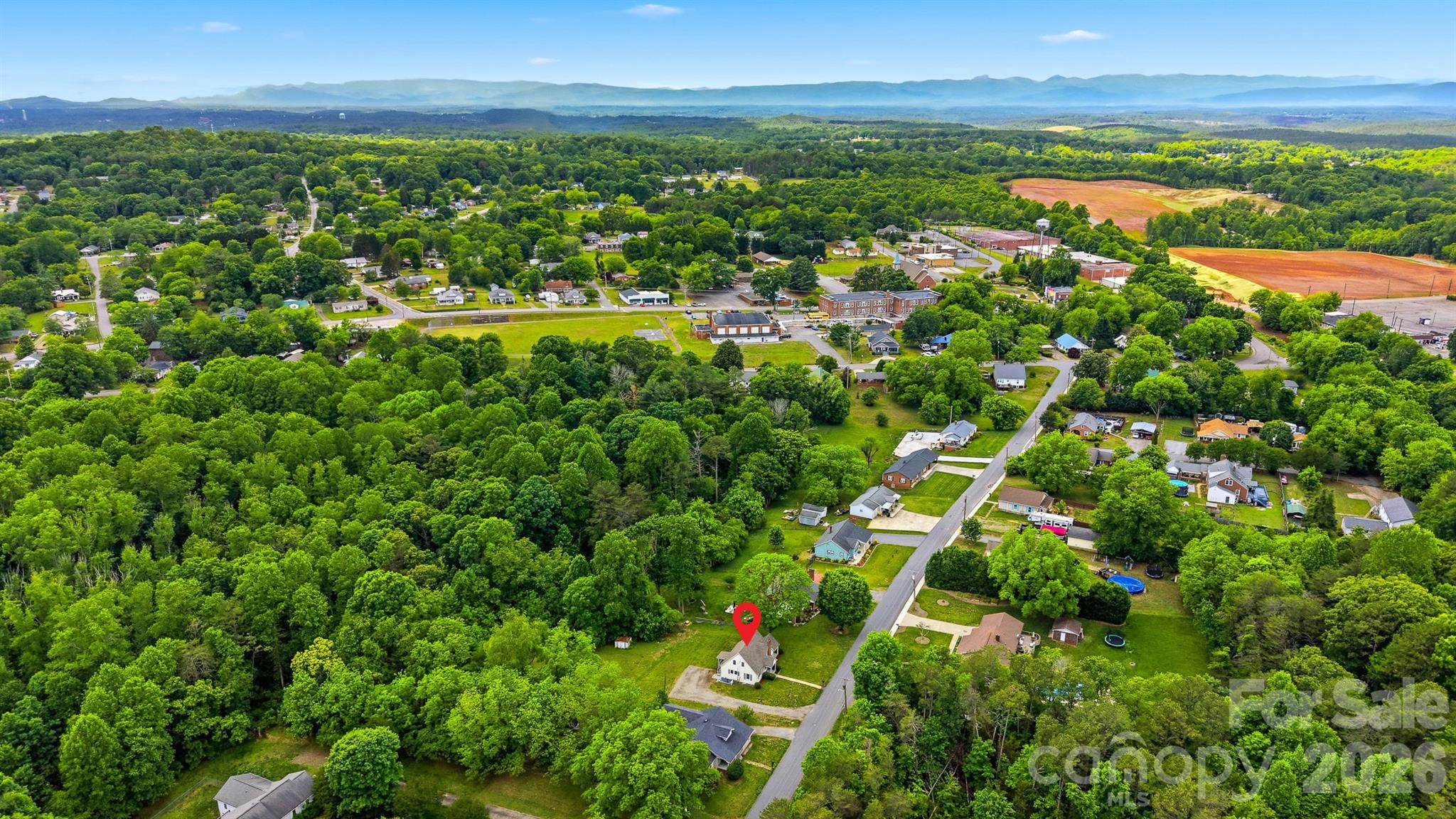 210 Valdese Drive — Morganton